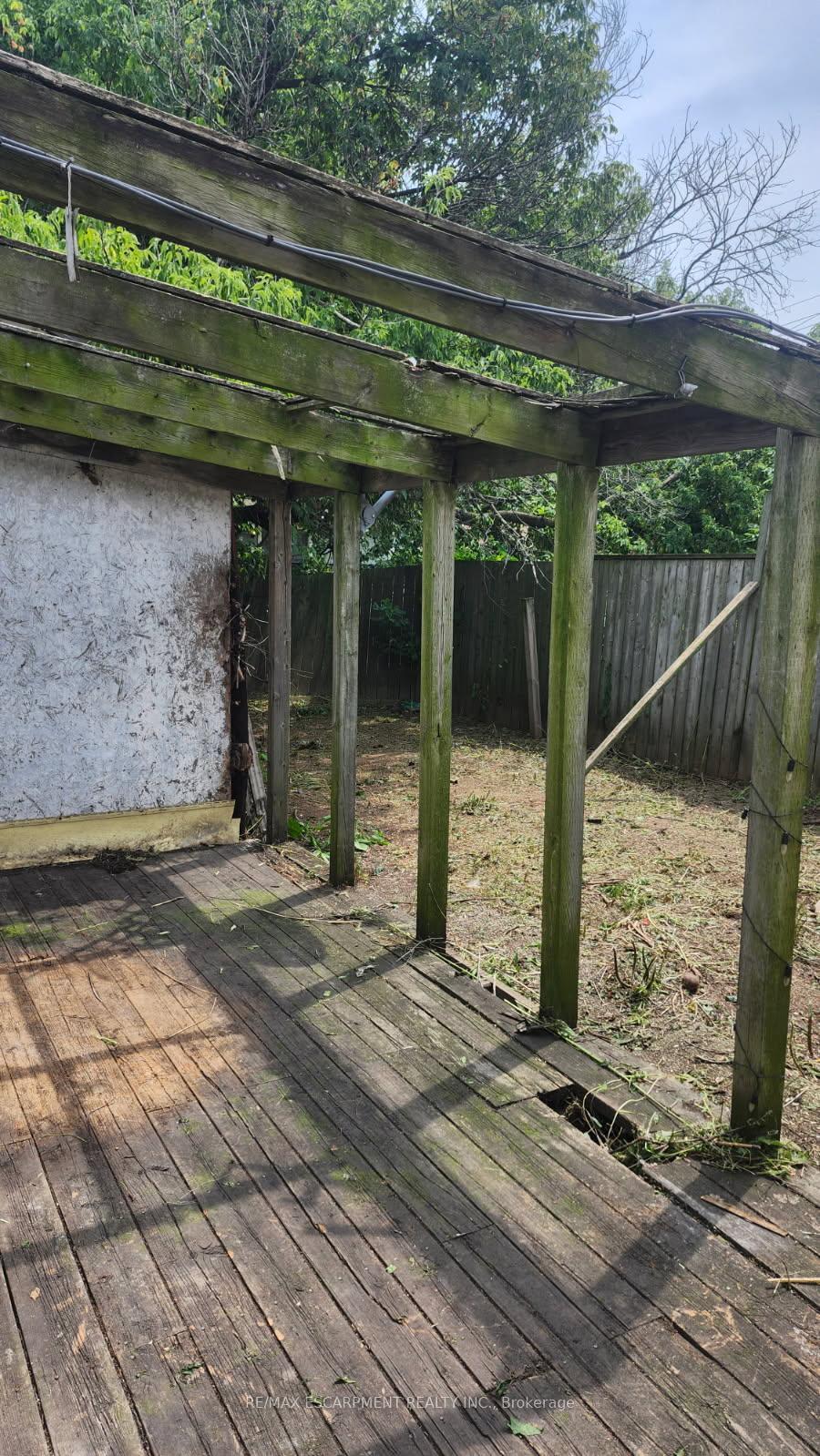 Photo 22 of 706 Tate Avenue, Hamilton, Parkview — HOMEH