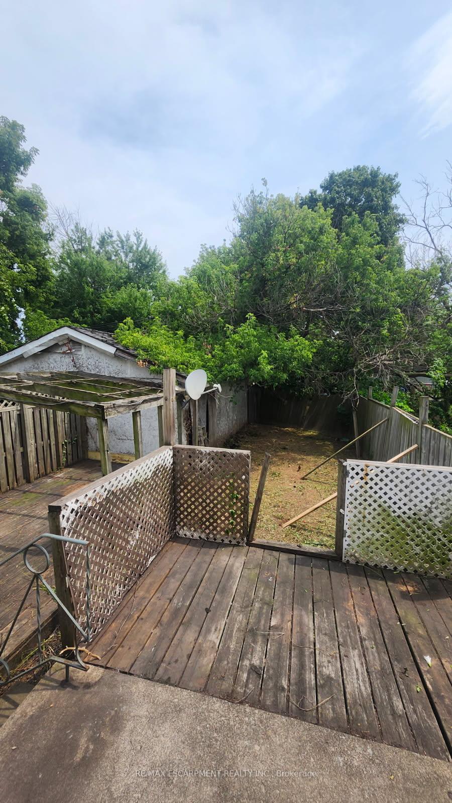 Photo 35 of 706 Tate Avenue, Hamilton, Parkview — HOMEH