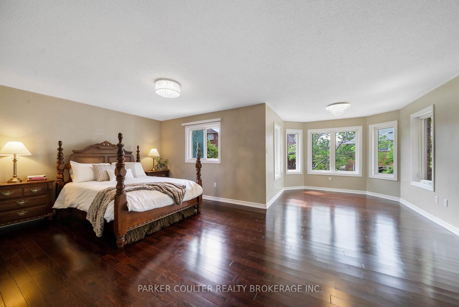 Photo 25 of 43 Falling Brook Drive, Barrie, Bayshore — HOMEH