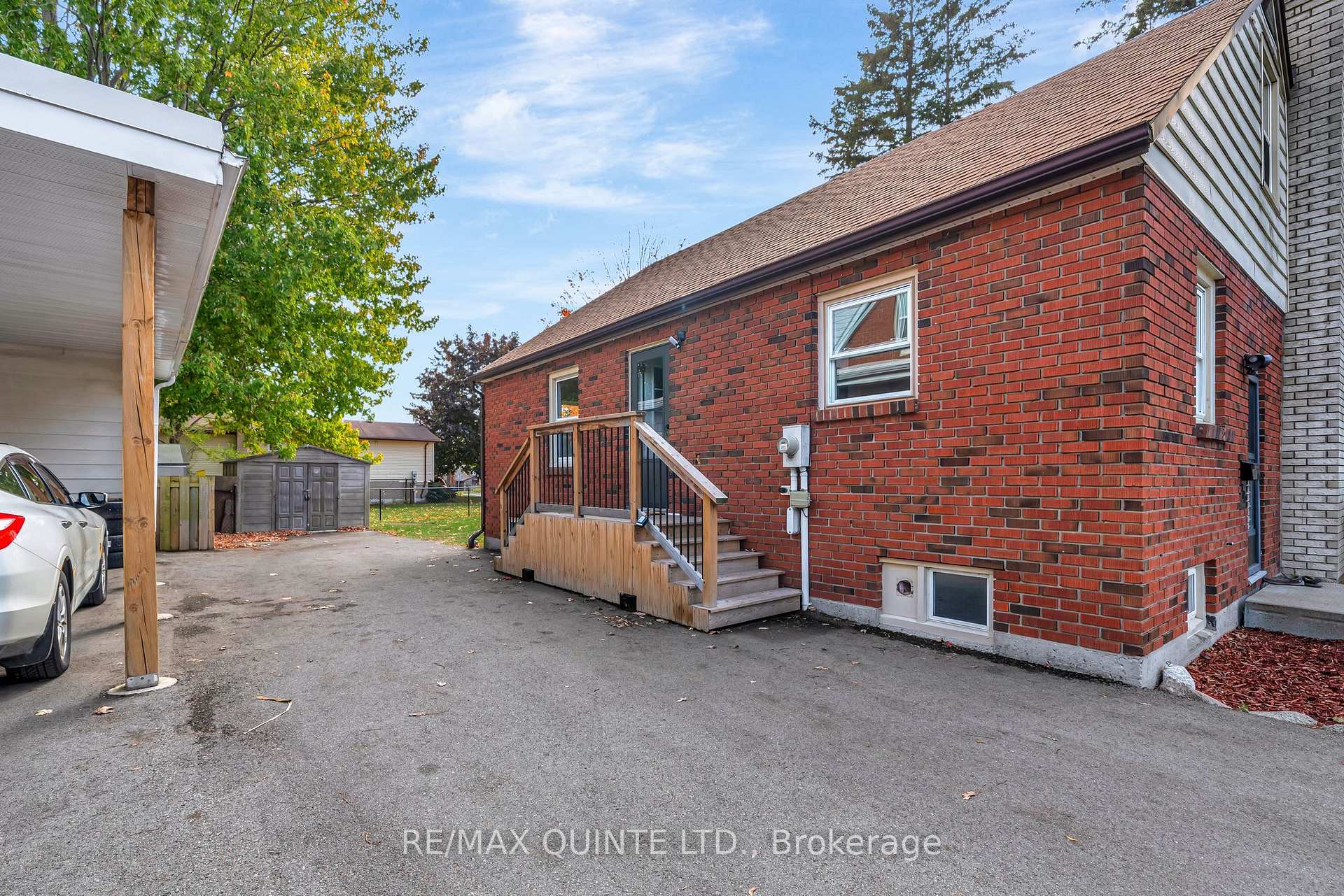 Photo 3 of 501 Bridge Street E, Belleville, Belleville Ward — HOMEH