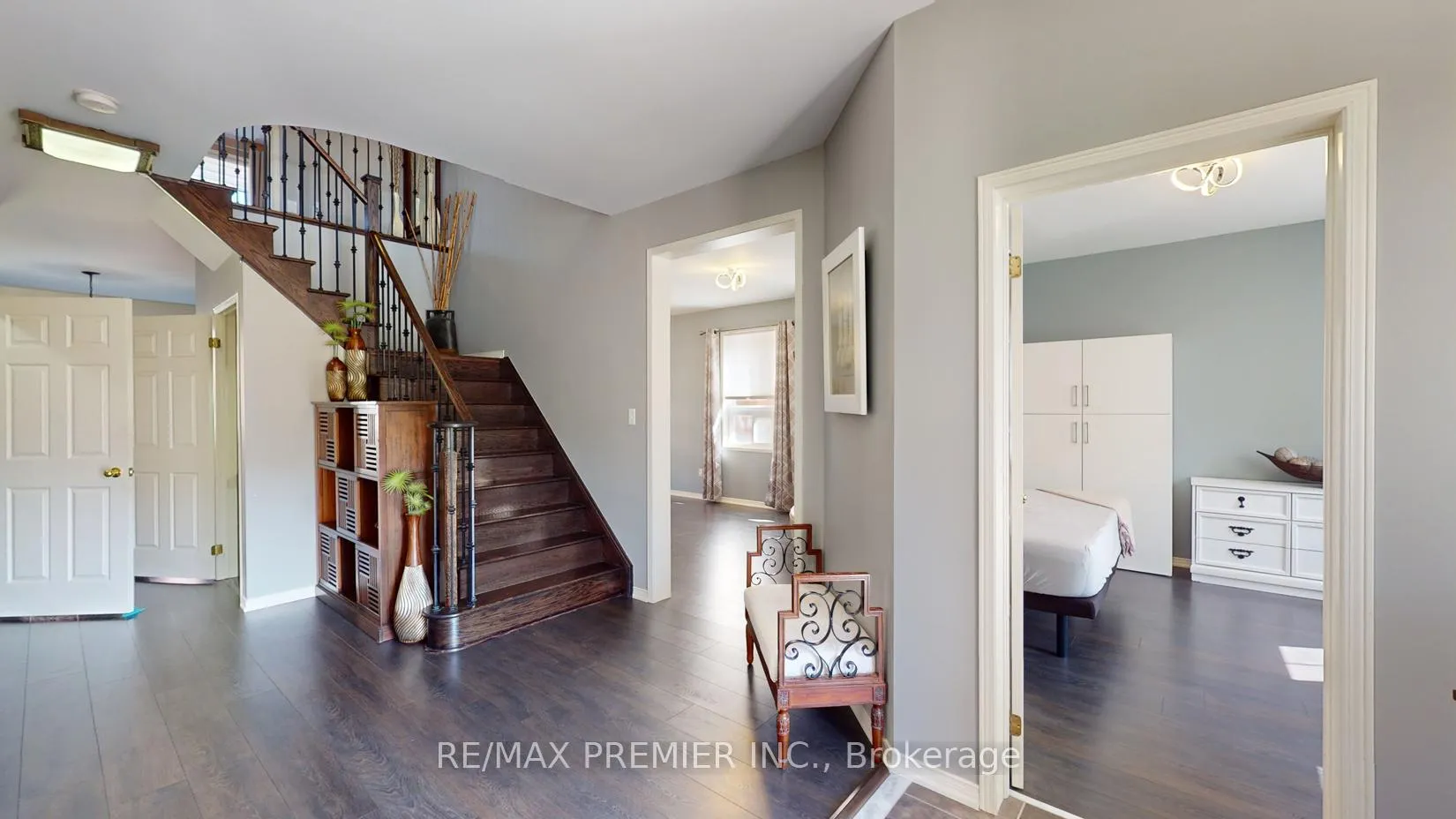 Photo 6 of 2307 Pilgrim Square, Oshawa, Windfields — HOMEH