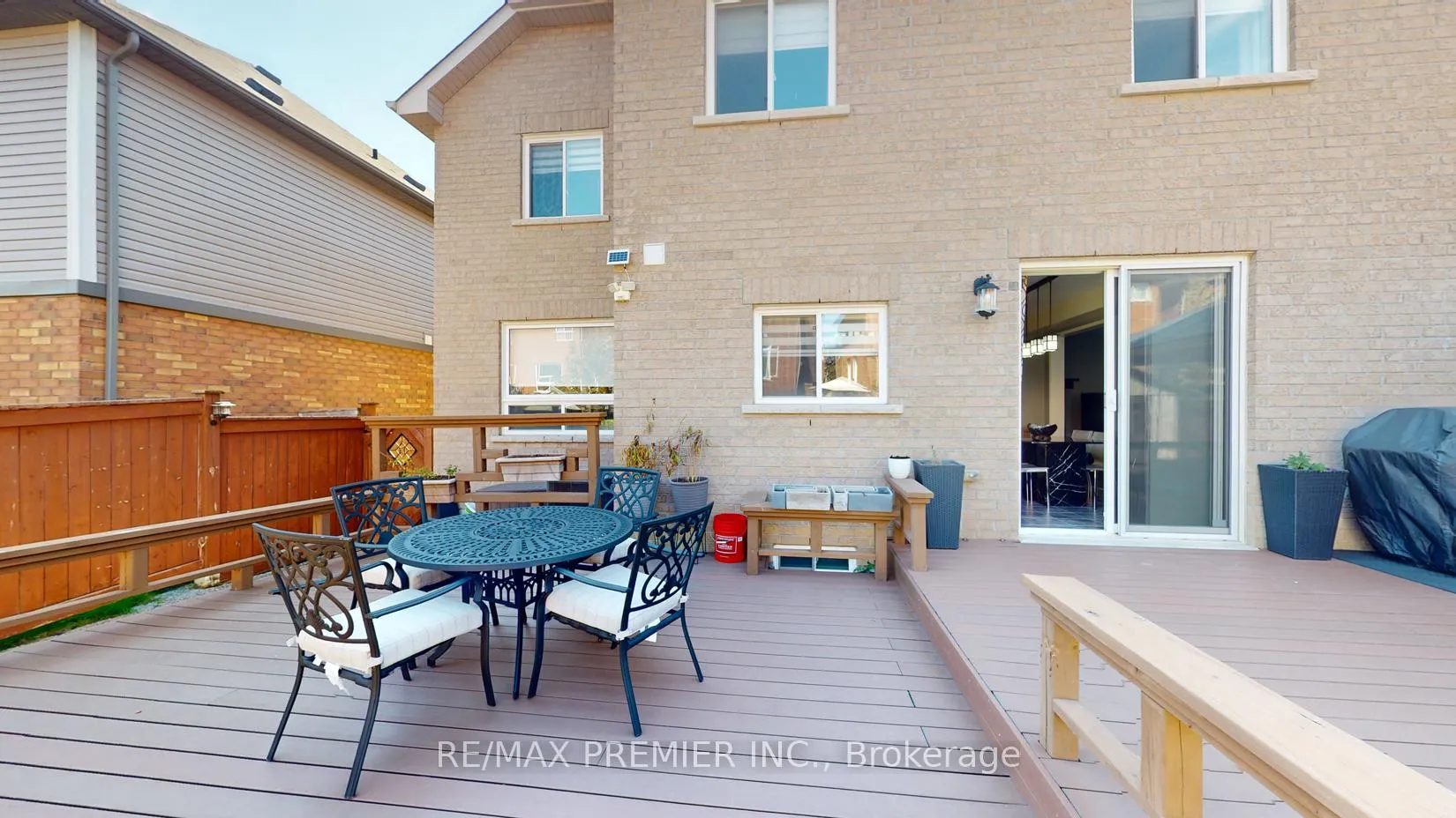 Photo 22 of 2307 Pilgrim Square, Oshawa, Windfields — HOMEH
