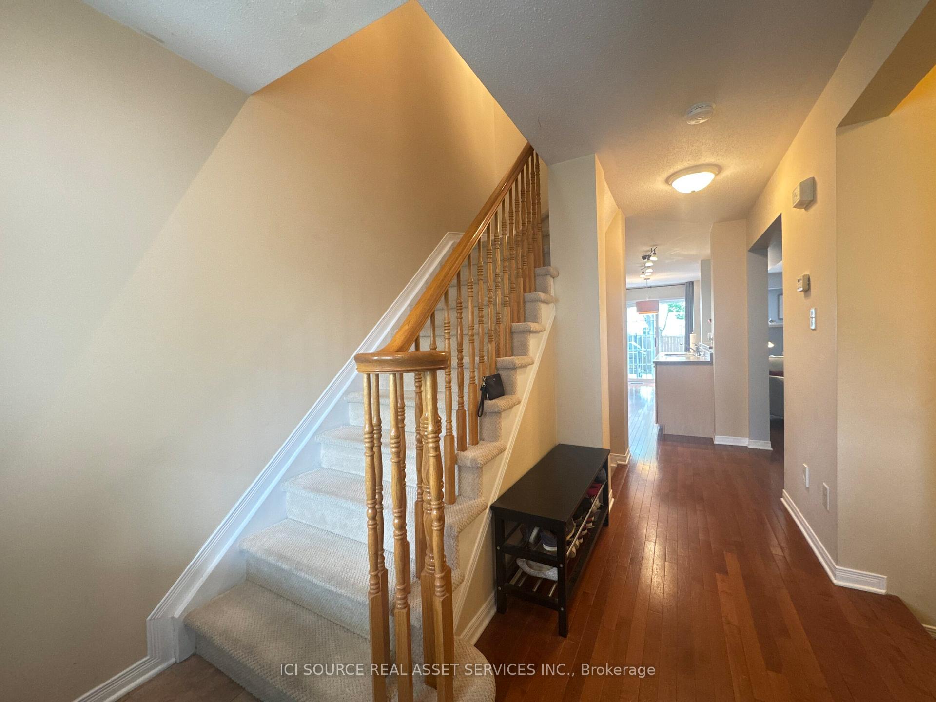 Photo 5 of Unit 1, 18 Midwood Private, Ottawa, Barrhaven - Stonebridge — HOMEH