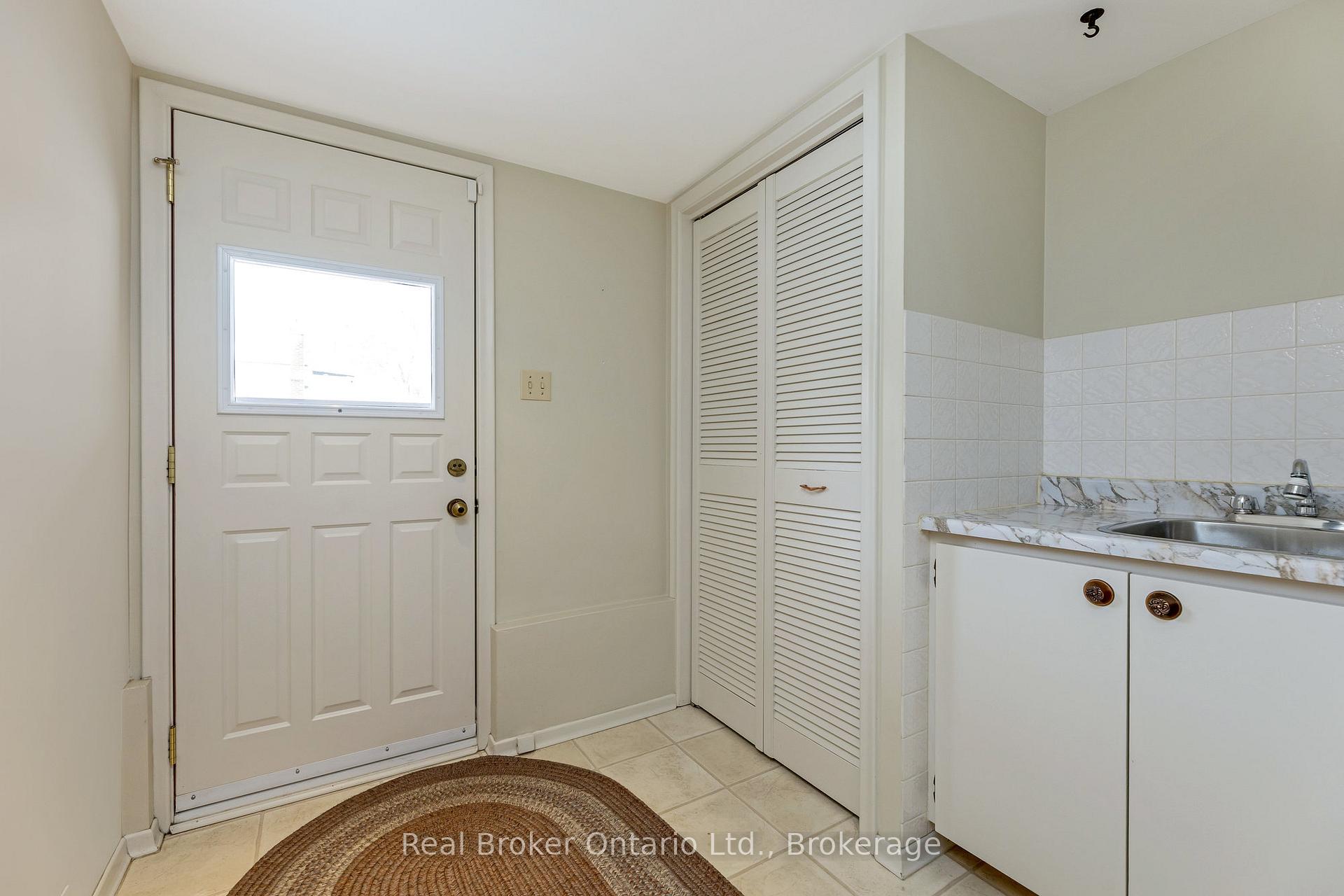 Photo 26 of 68 Rodney Boulevard, Guelph, Dovercliffe Park/Old University — HOMEH