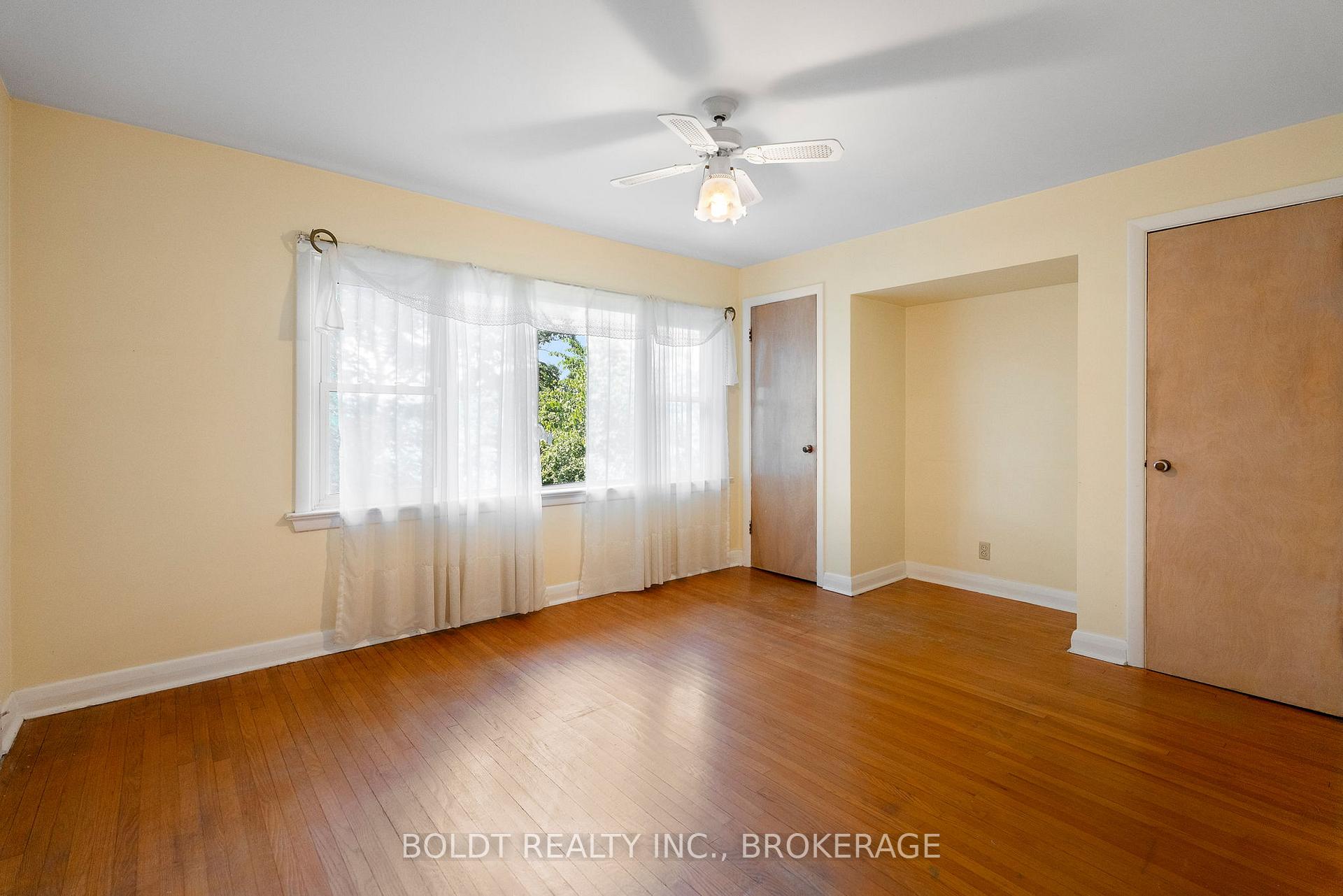 Photo 21 of 21 Beland Court, Hamilton, Glenview — HOMEH