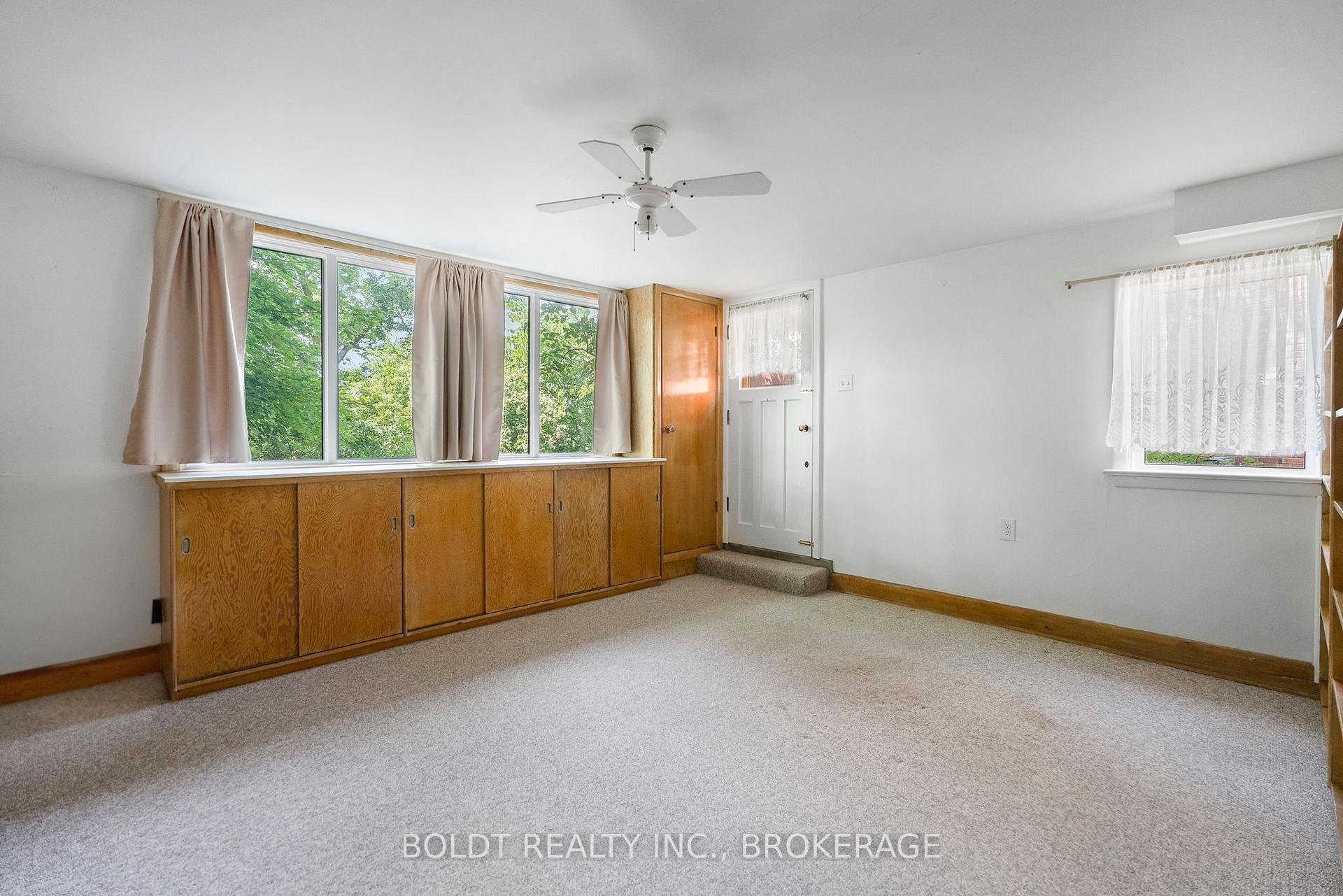 Photo 30 of 21 Beland Court, Hamilton, Glenview — HOMEH