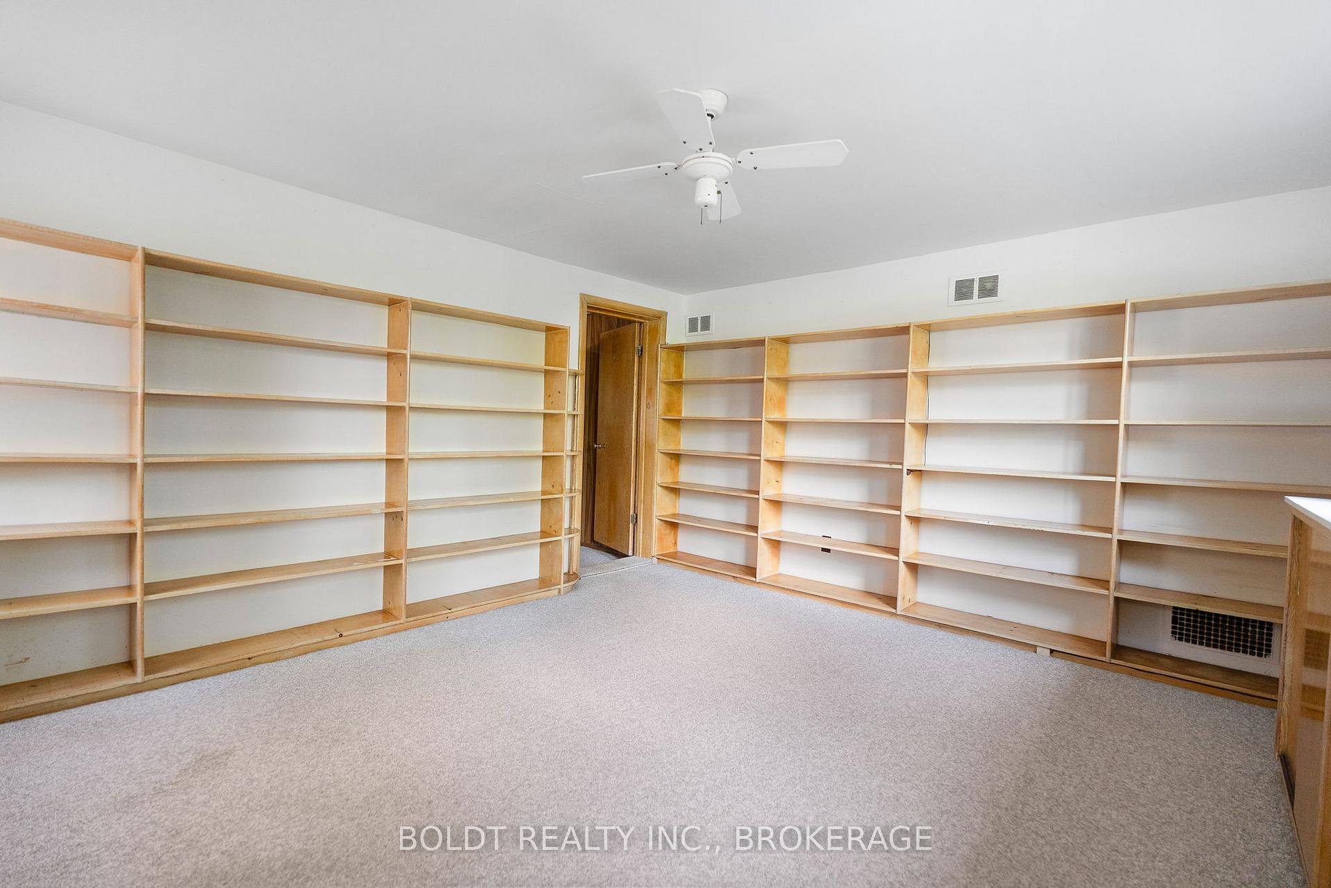 Photo 31 of 21 Beland Court, Hamilton, Glenview — HOMEH