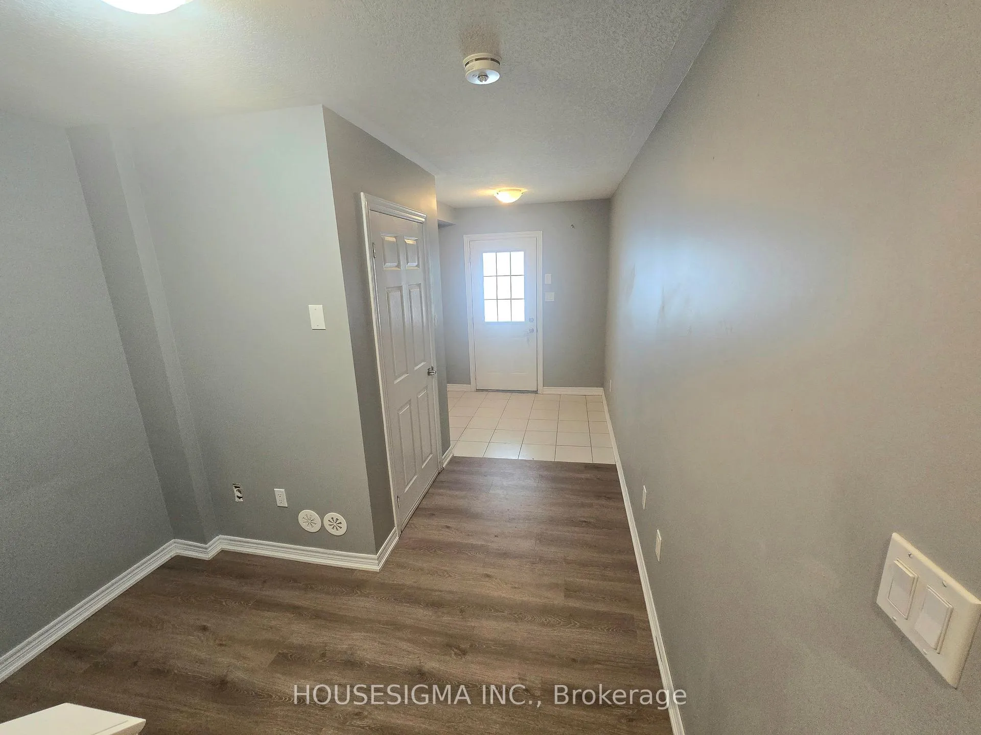 Photo 4 of Unit 36, 420 Linden Drive, Cambridge — HOMEH