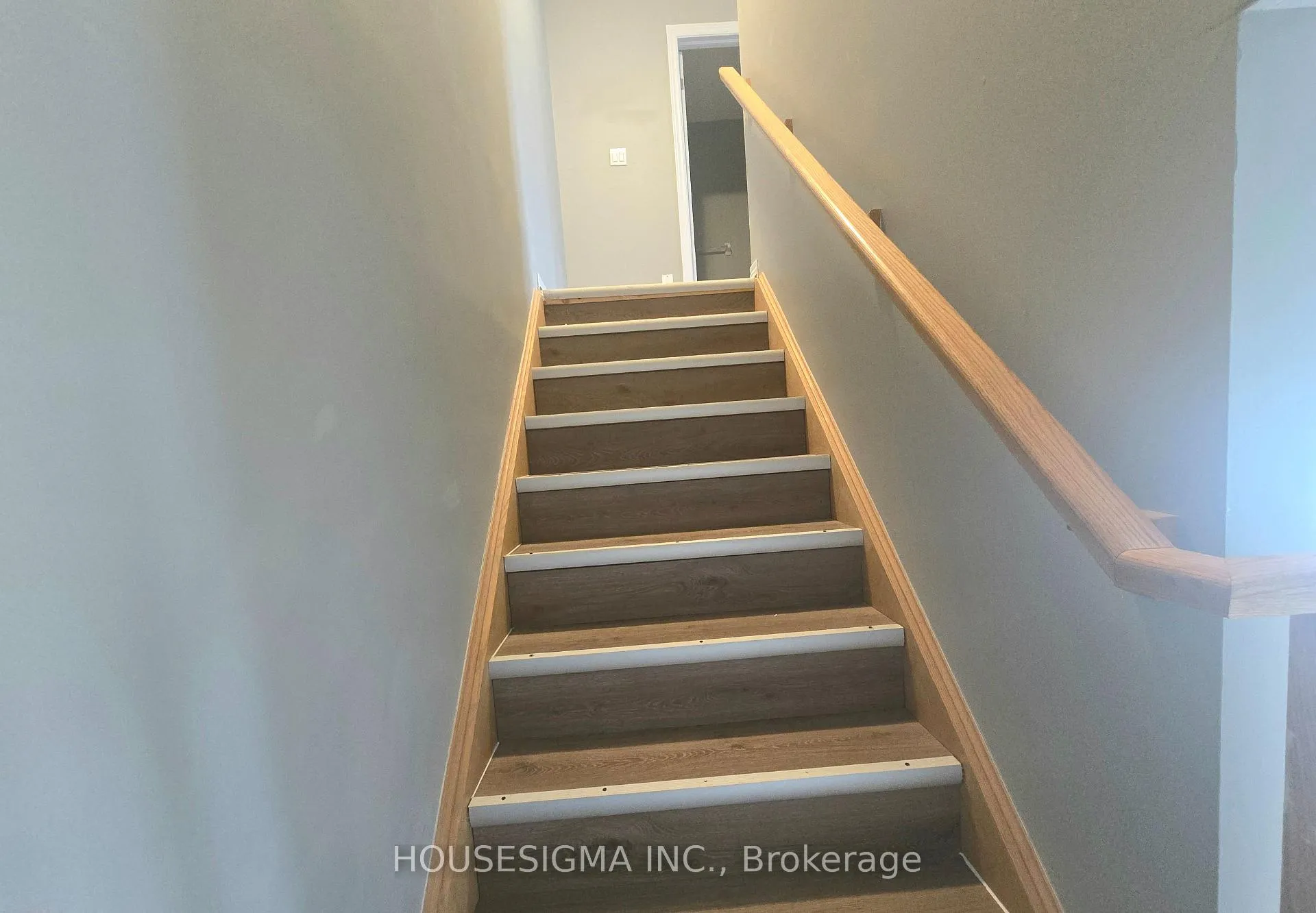 Photo 13 of Unit 36, 420 Linden Drive, Cambridge — HOMEH