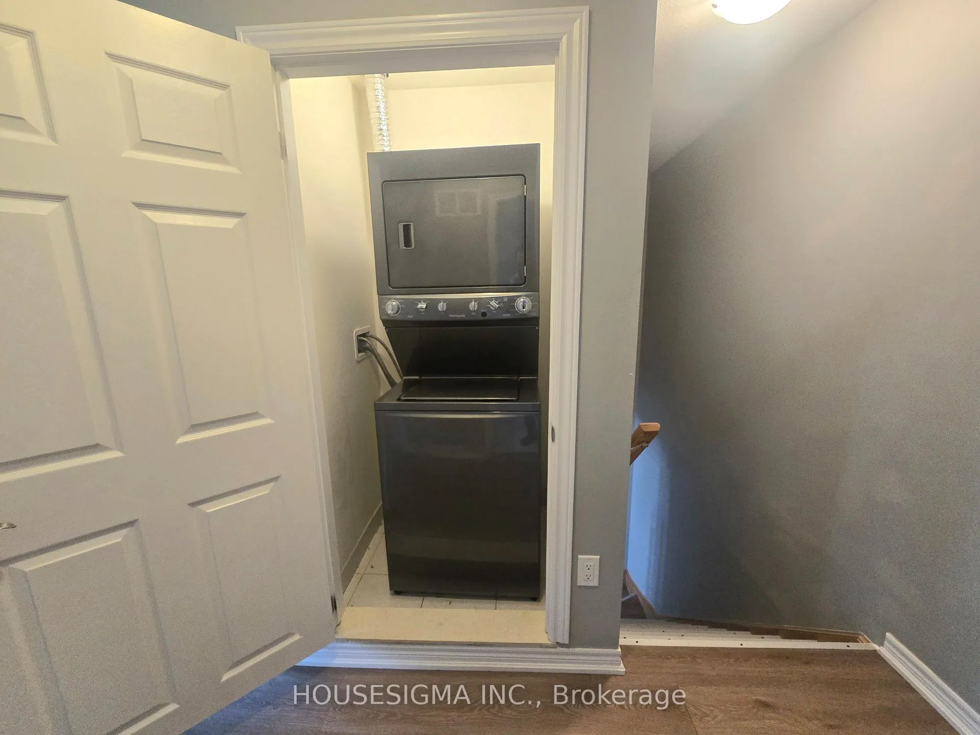Photo 17 of Unit 36, 420 Linden Drive, Cambridge — HOMEH