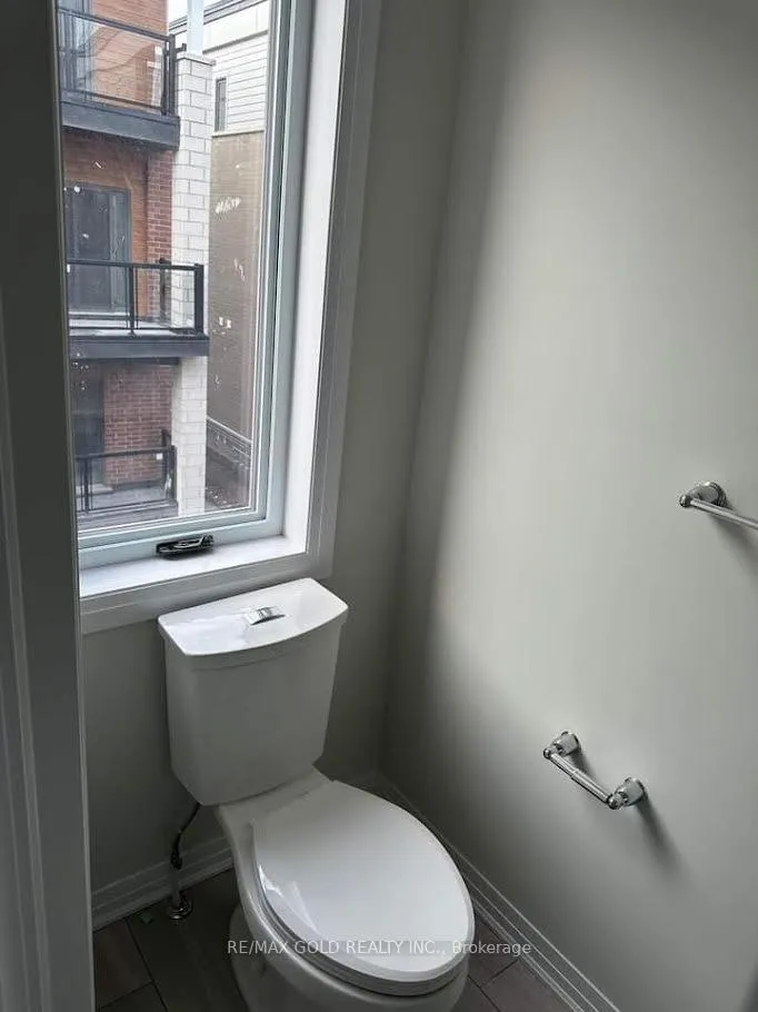 Photo 9 of Unit 116, 25 Isherwood Ave, Cambridge, Galt City Centre — HOMEH