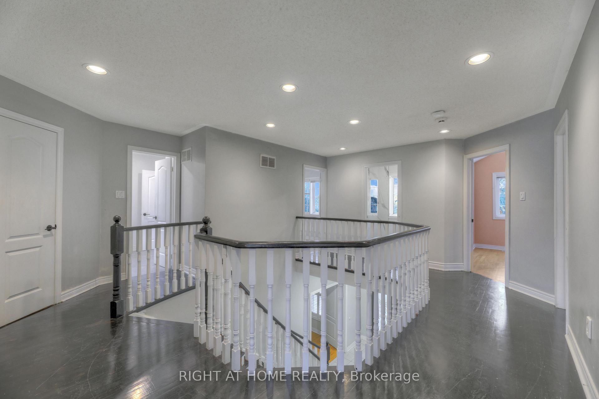 Photo 17 of 107 Pinebrook Circle, Caledon, Rural Caledon — HOMEH