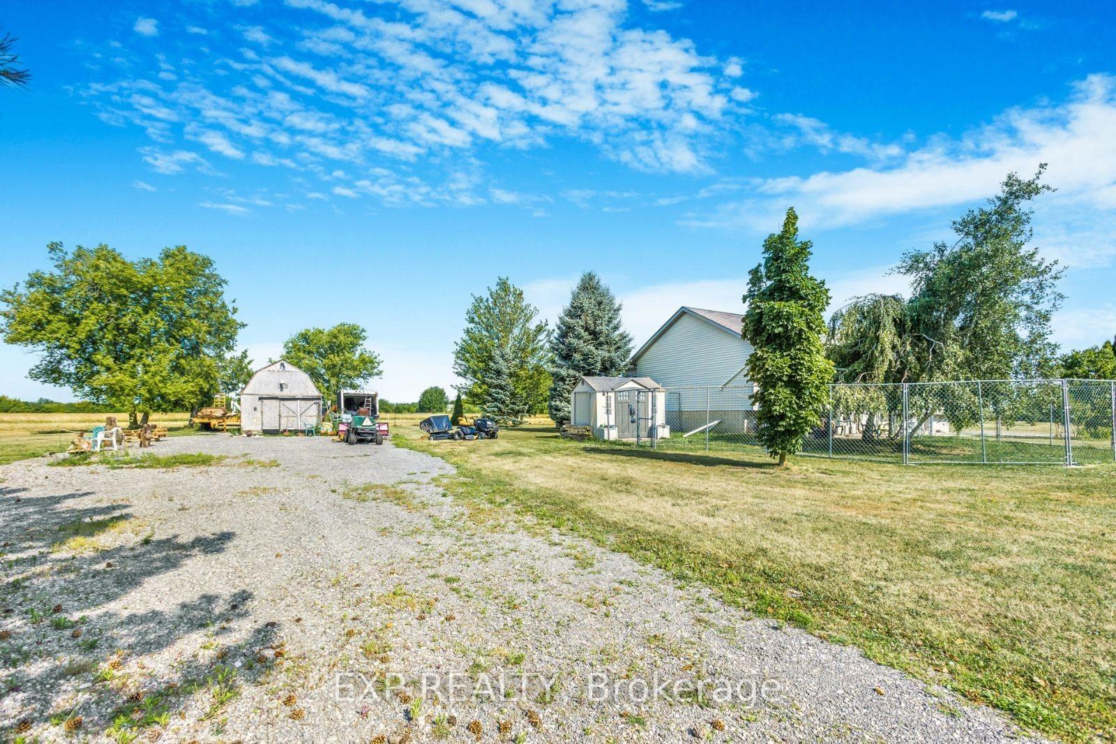 Photo 9 of 95 Second Road E, Hamilton, Rural Stoney Creek — HOMEH