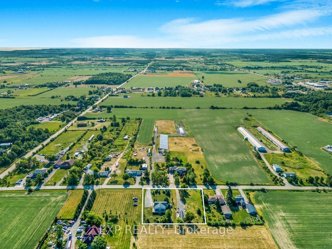 Photo 11 of 95 Second Road E, Hamilton, Rural Stoney Creek — HOMEH