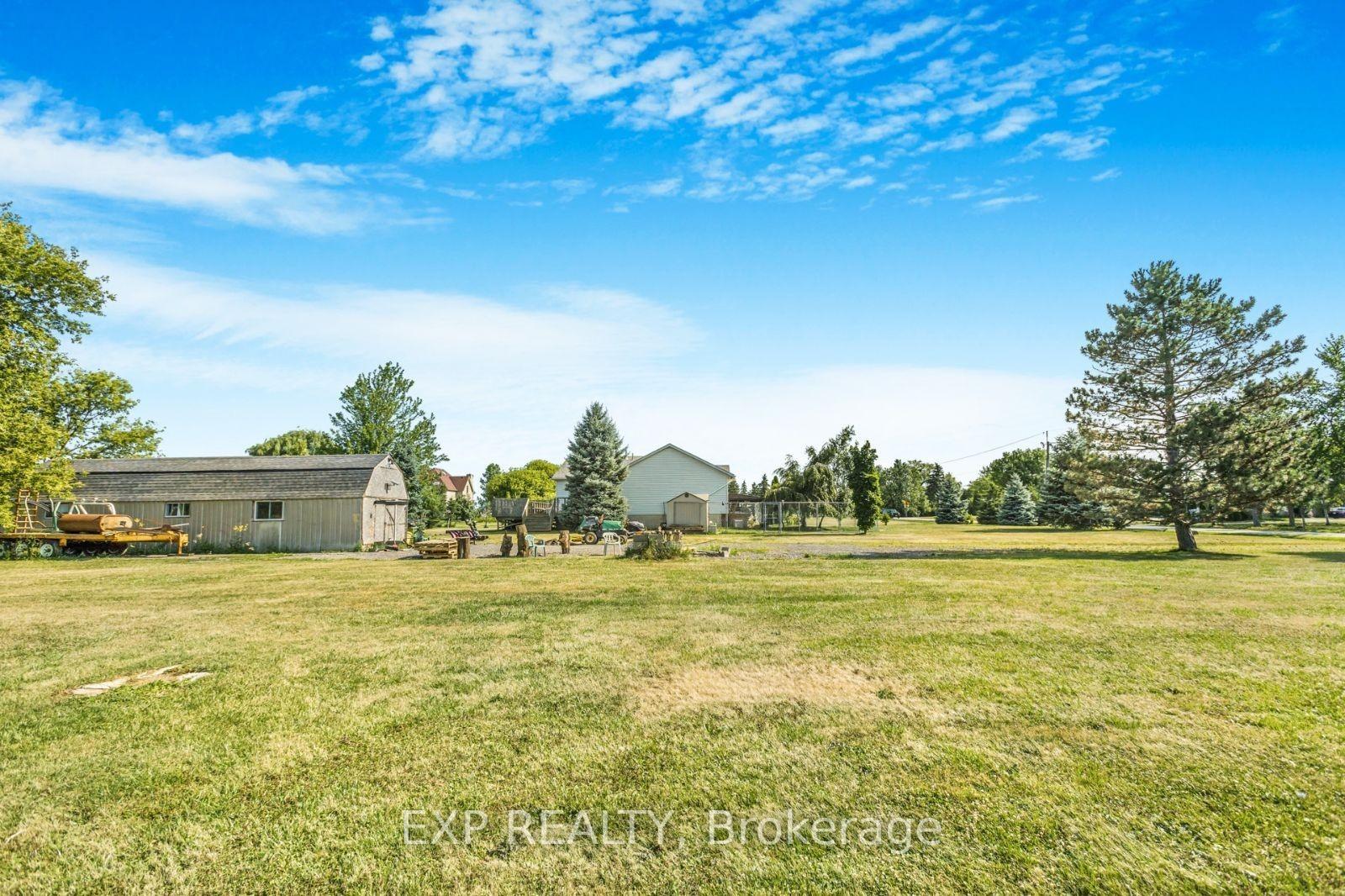 Photo 14 of 95 Second Road E, Hamilton, Rural Stoney Creek — HOMEH
