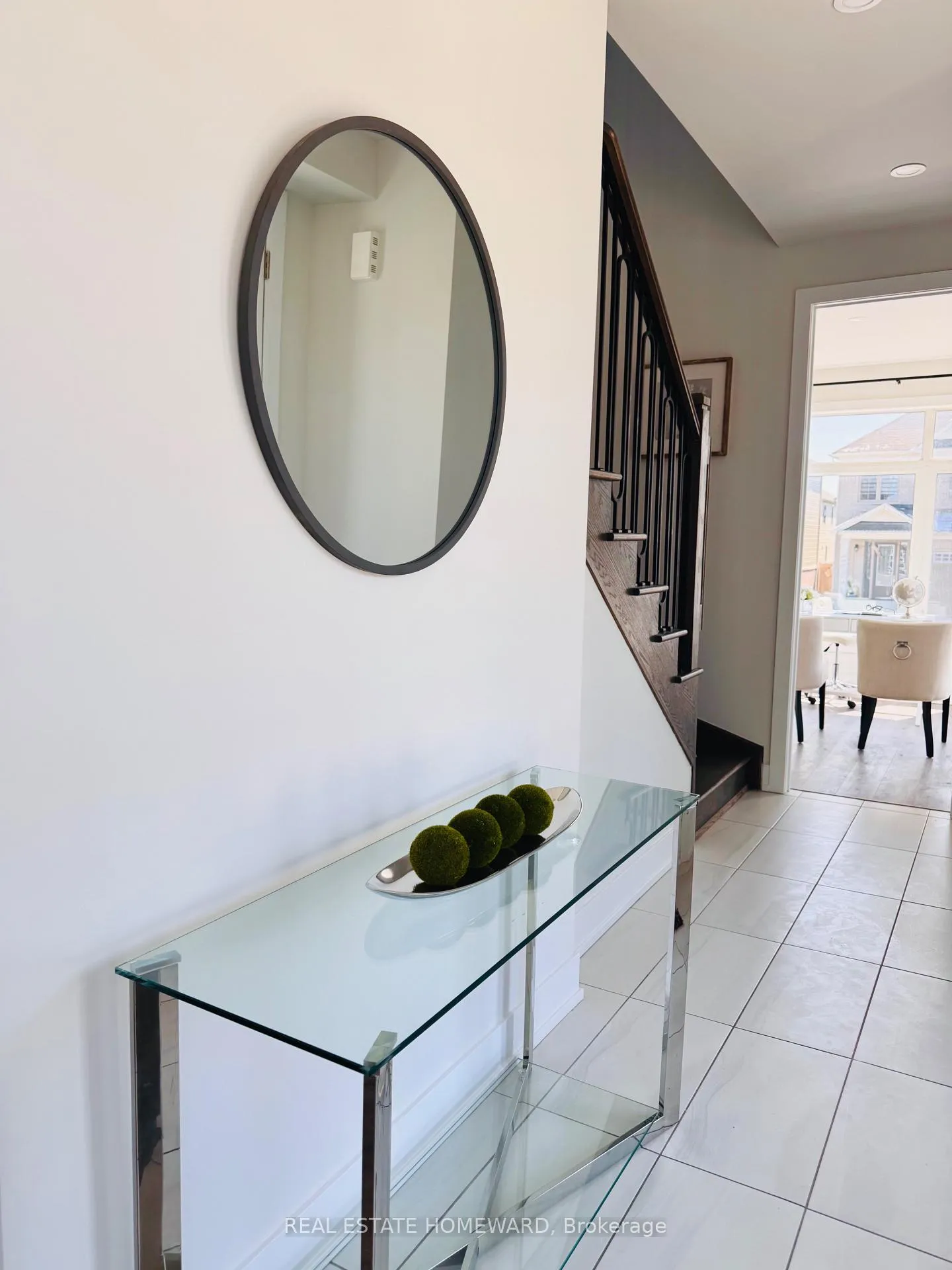 Photo 4 of 960 Lockie Drive, Oshawa, Kedron — HOMEH