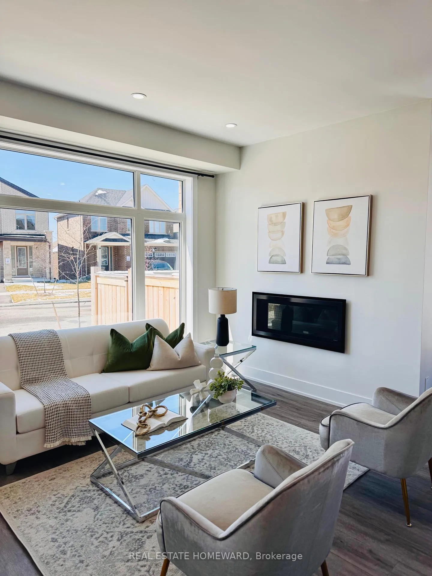 Photo 8 of 960 Lockie Drive, Oshawa, Kedron — HOMEH