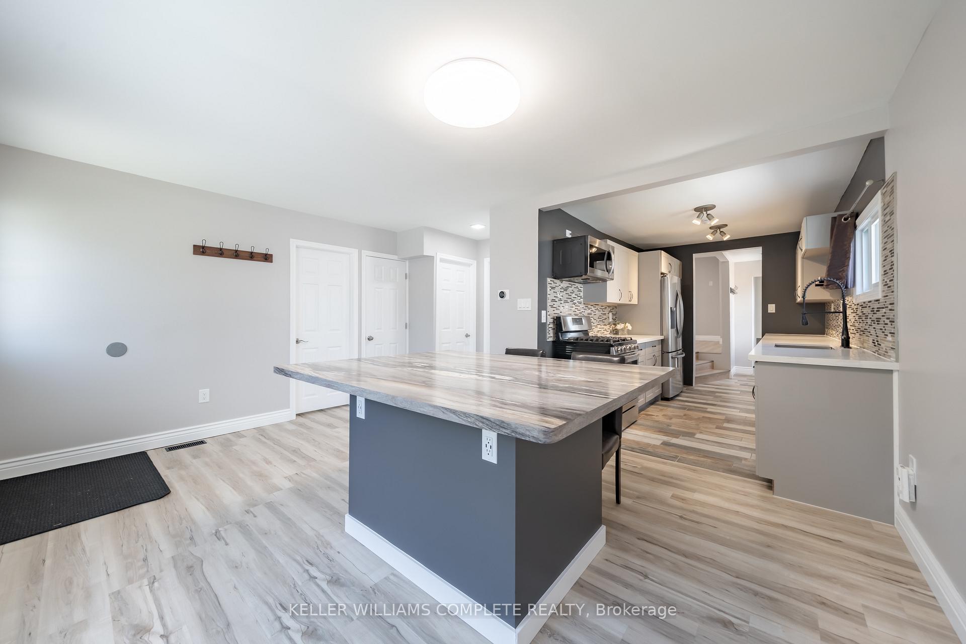 Photo 5 of 109 Tolton Avenue, Hamilton, Normanhurst — HOMEH
