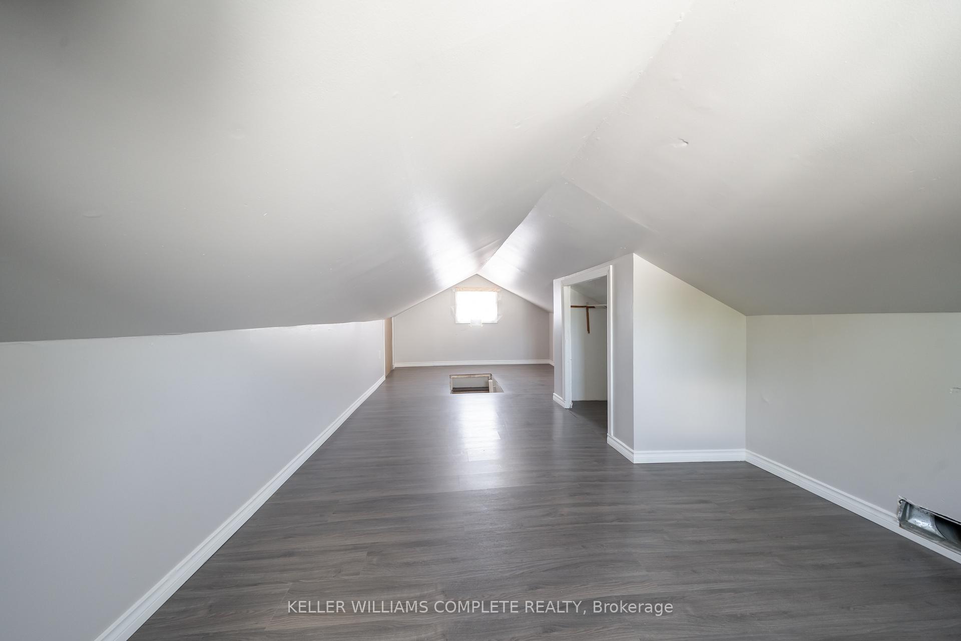 Photo 16 of 109 Tolton Avenue, Hamilton, Normanhurst — HOMEH