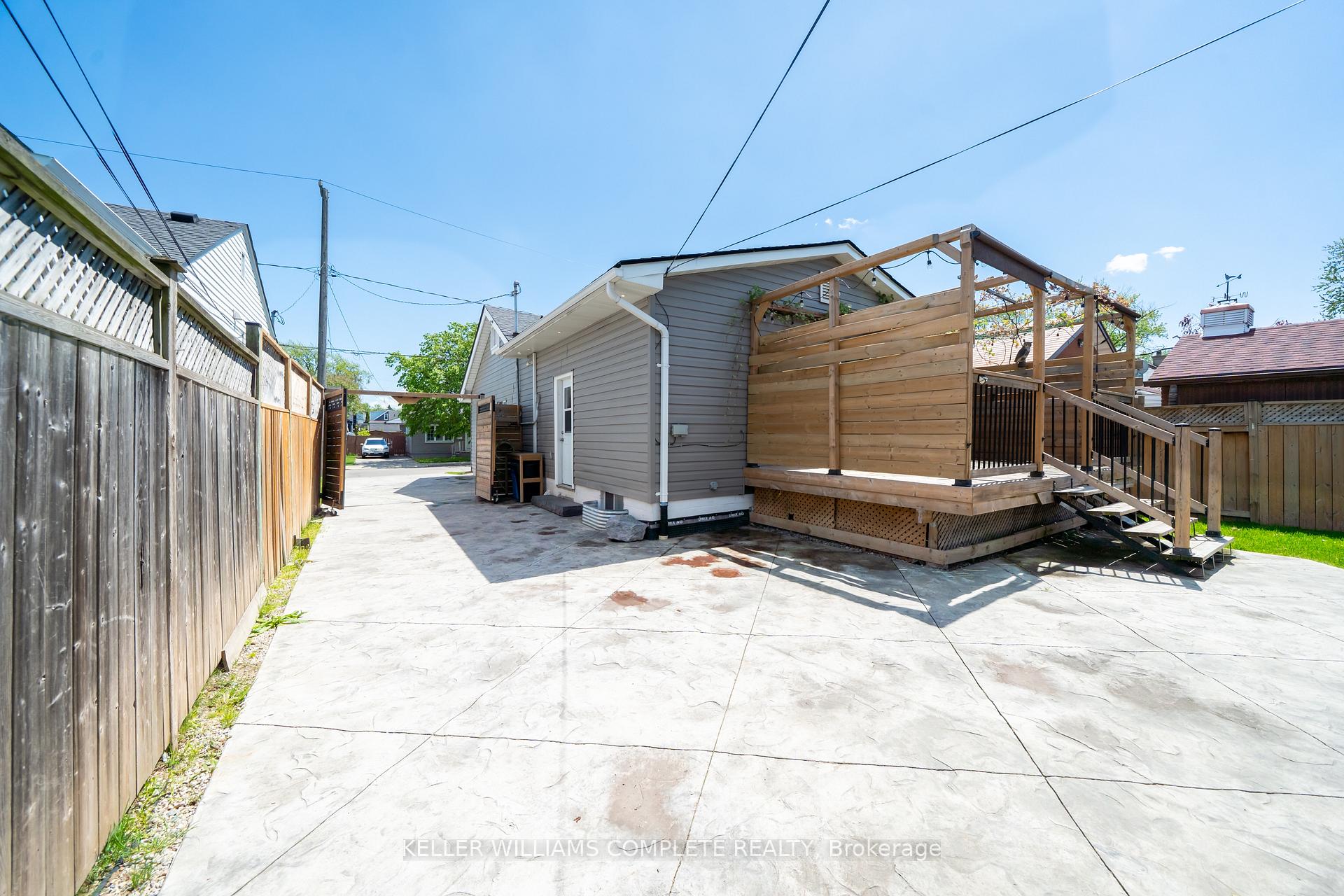 Photo 34 of 109 Tolton Avenue, Hamilton, Normanhurst — HOMEH