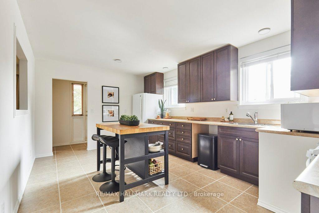 Photo 5 of 145 Clements Road E, Ajax, South East — HOMEH