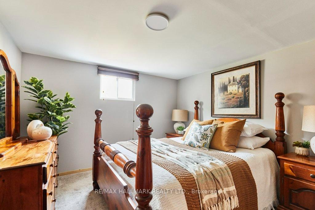 Photo 17 of 145 Clements Road E, Ajax, South East — HOMEH