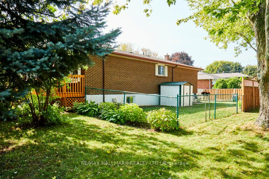 Photo 22 of 145 Clements Road E, Ajax, South East — HOMEH