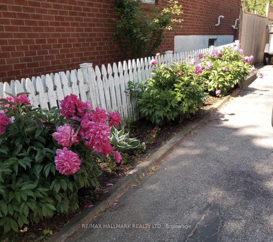 Photo 21 of 145 Clements Road E, Ajax, South East — HOMEH