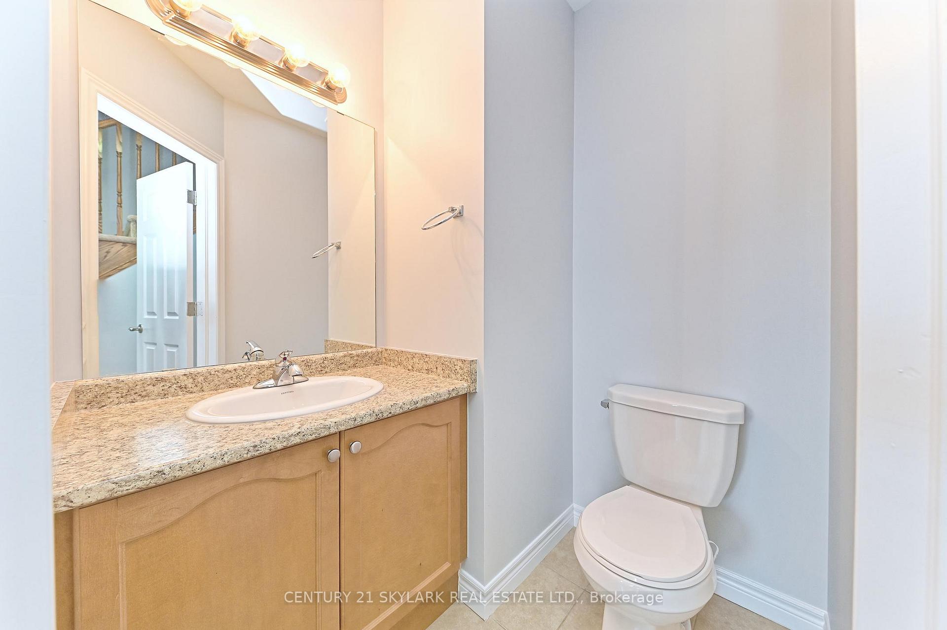 Photo 15 of 94 Charleswood Crescent, Hamilton, Rural Glanbrook — HOMEH
