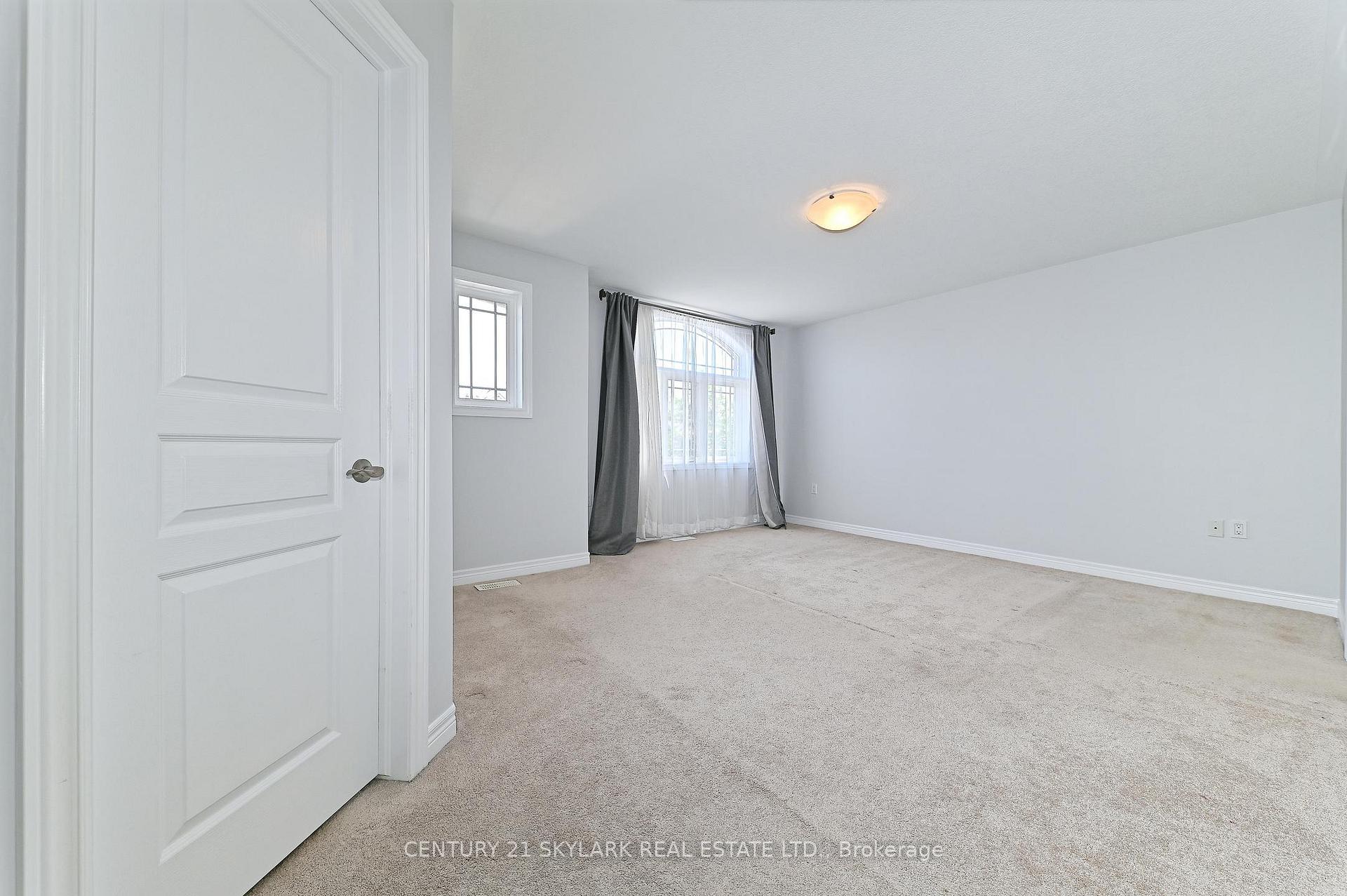 Photo 19 of 94 Charleswood Crescent, Hamilton, Rural Glanbrook — HOMEH