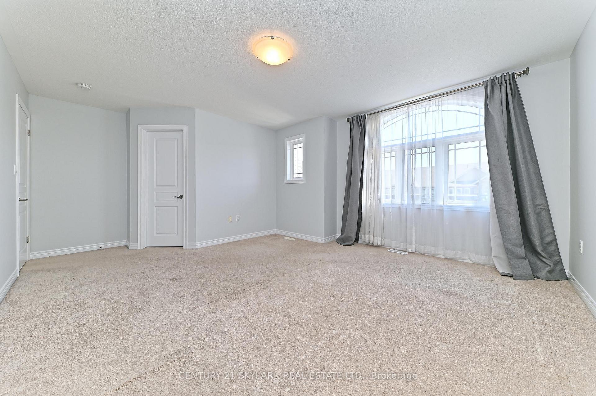 Photo 20 of 94 Charleswood Crescent, Hamilton, Rural Glanbrook — HOMEH