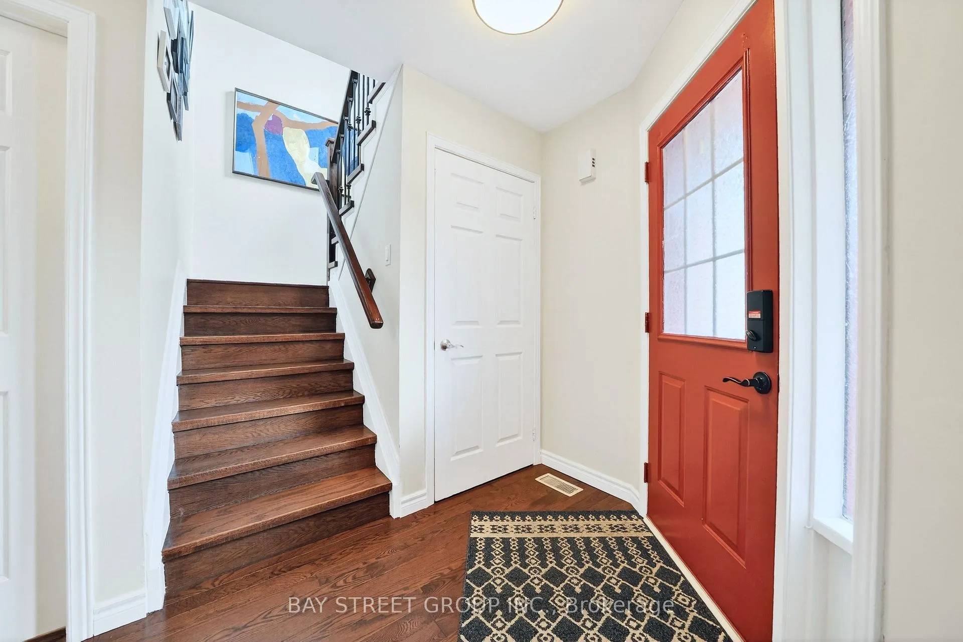 Photo 4 of 97 Bishop Drive, Barrie, Ardagh — HOMEH