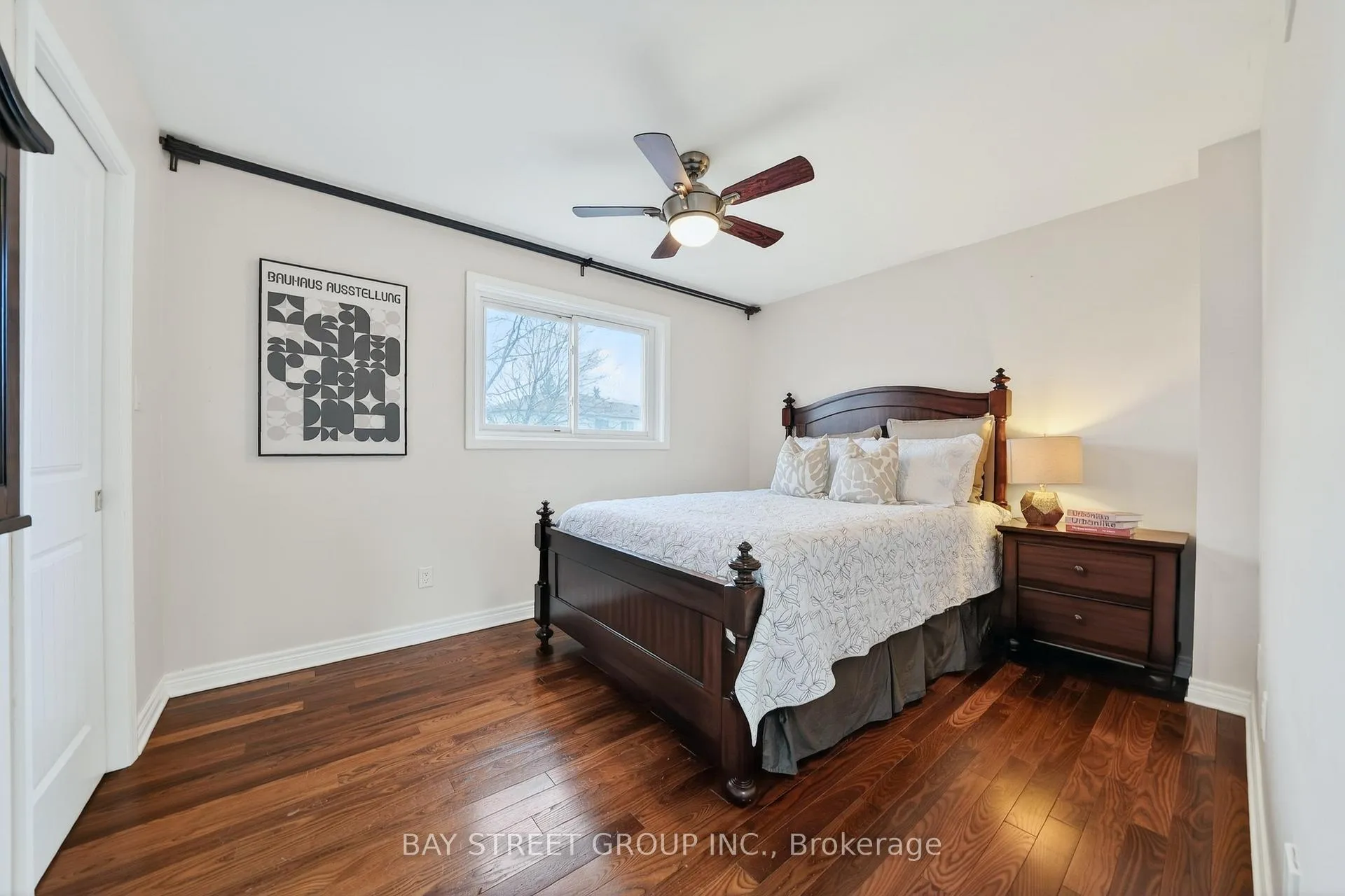 Photo 21 of 97 Bishop Drive, Barrie, Ardagh — HOMEH