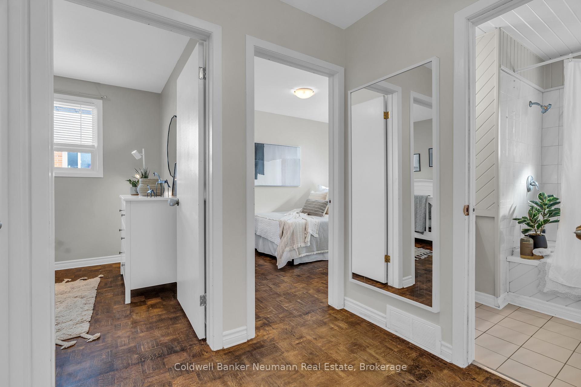 Photo 9 of 17 Argyle Drive, Guelph, Dovercliffe Park/Old University — HOMEH