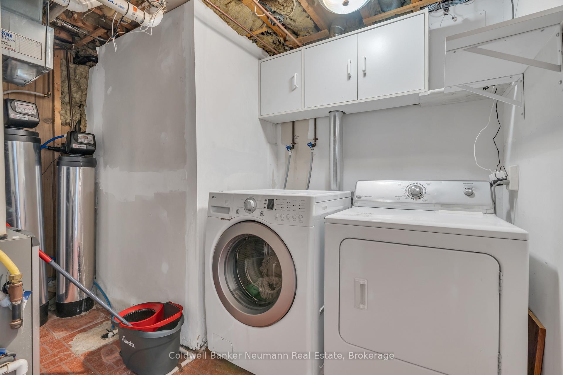 Photo 28 of 17 Argyle Drive, Guelph, Dovercliffe Park/Old University — HOMEH