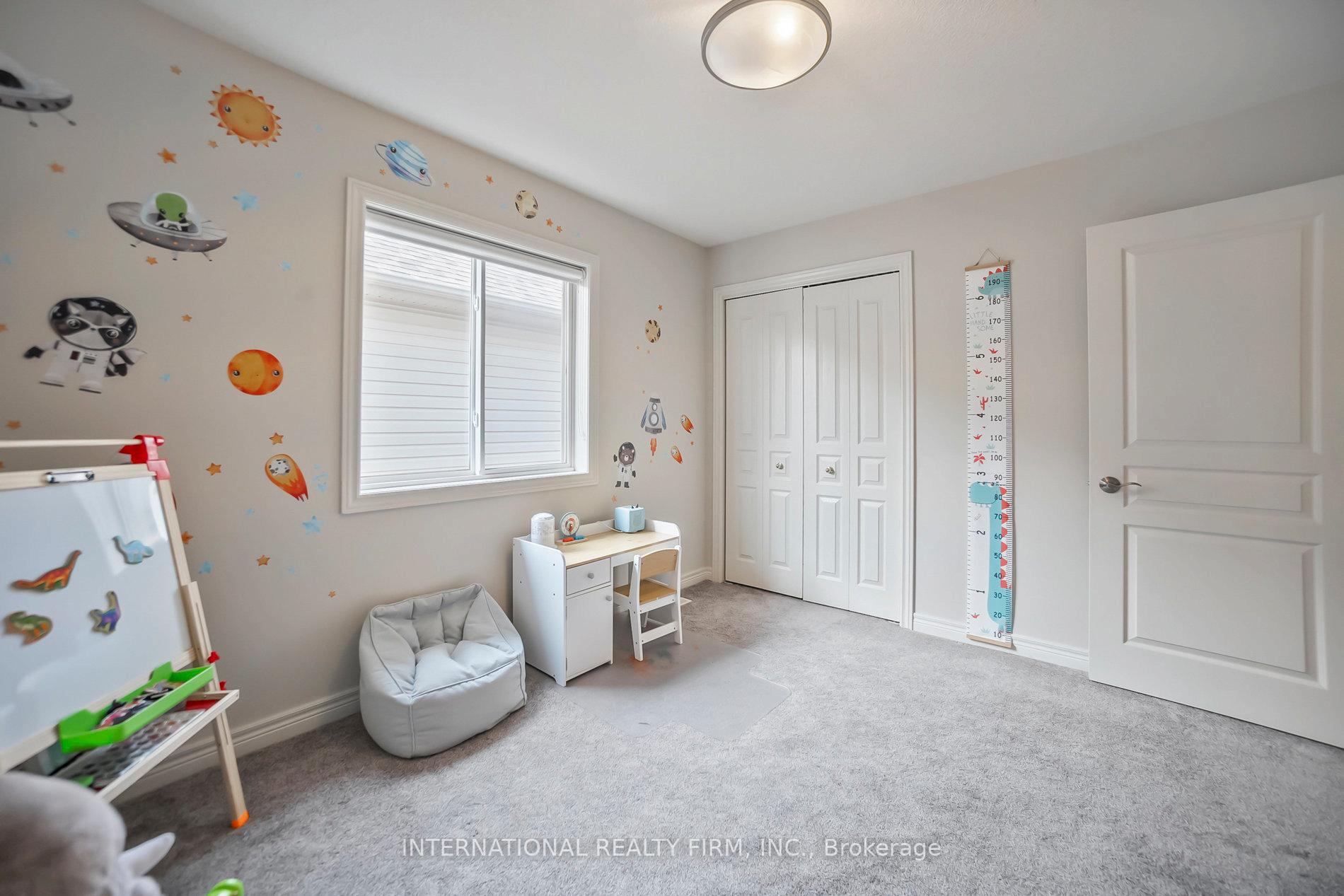 Photo 28 of 108 Great Oak Trail, Hamilton, Binbrook — HOMEH