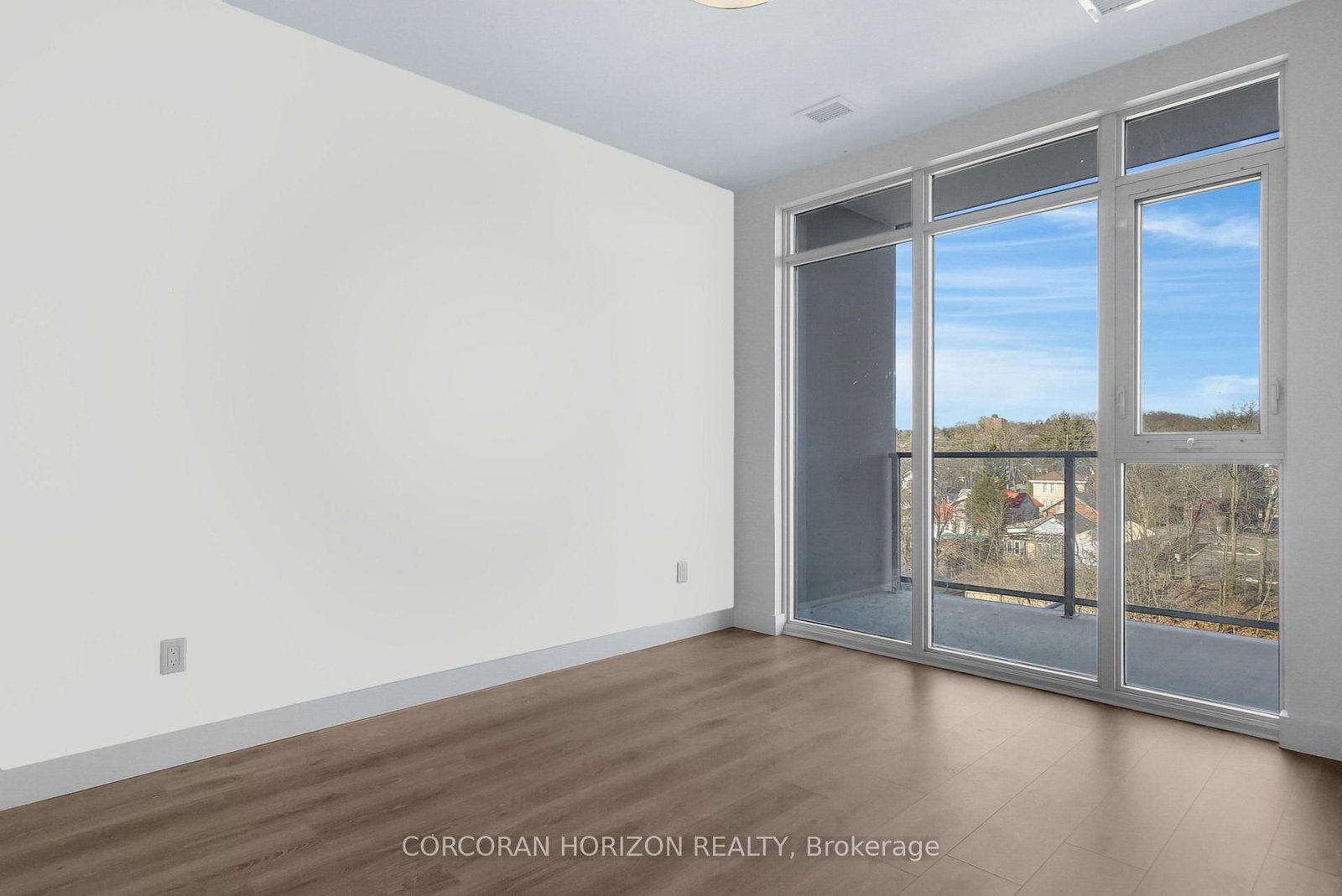 Photo 10 of Unit 710, 15 Glebe St, Cambridge, St. Andrews Estates — HOMEH