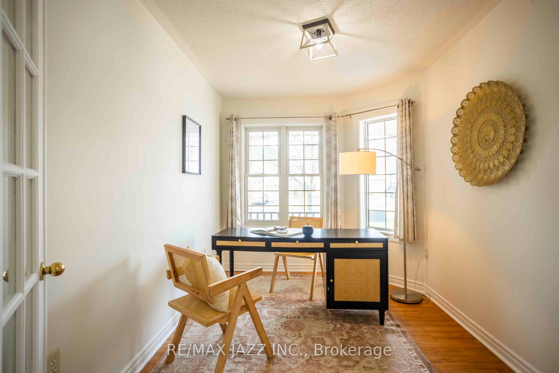 Photo 4 of 93 Kilgannon Avenue, Clarington, Courtice — HOMEH