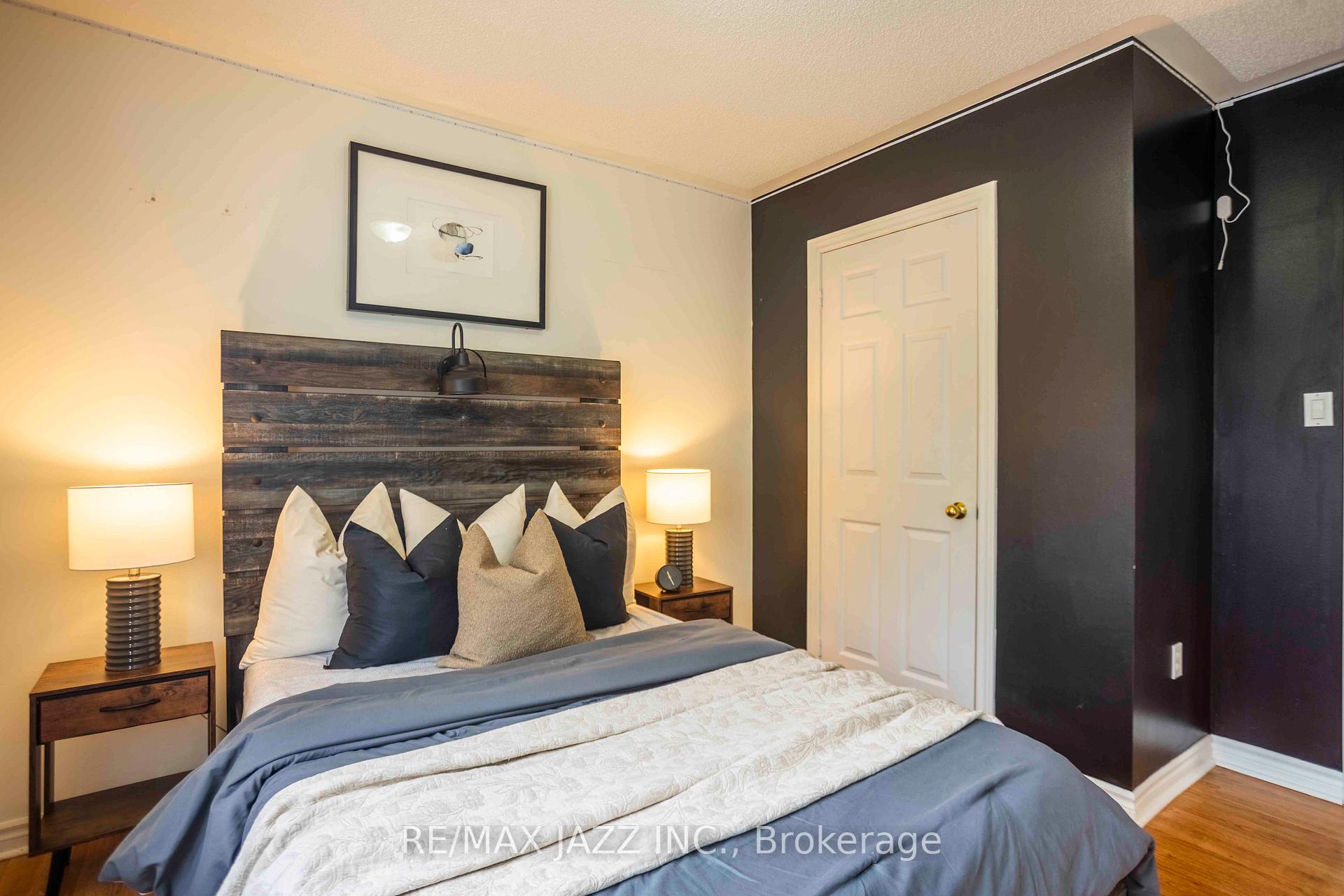 Photo 13 of 93 Kilgannon Avenue, Clarington, Courtice — HOMEH