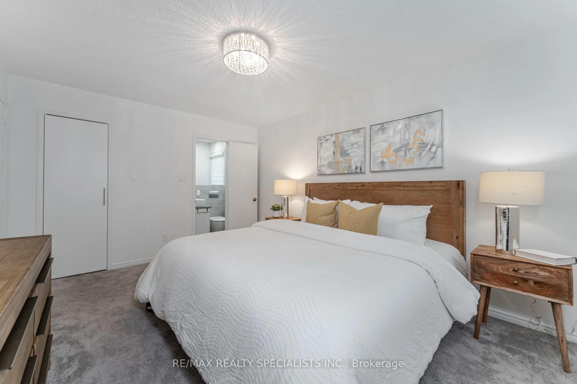 Photo 17 of 15 Valewood Drive, Caledon, Caledon East — HOMEH