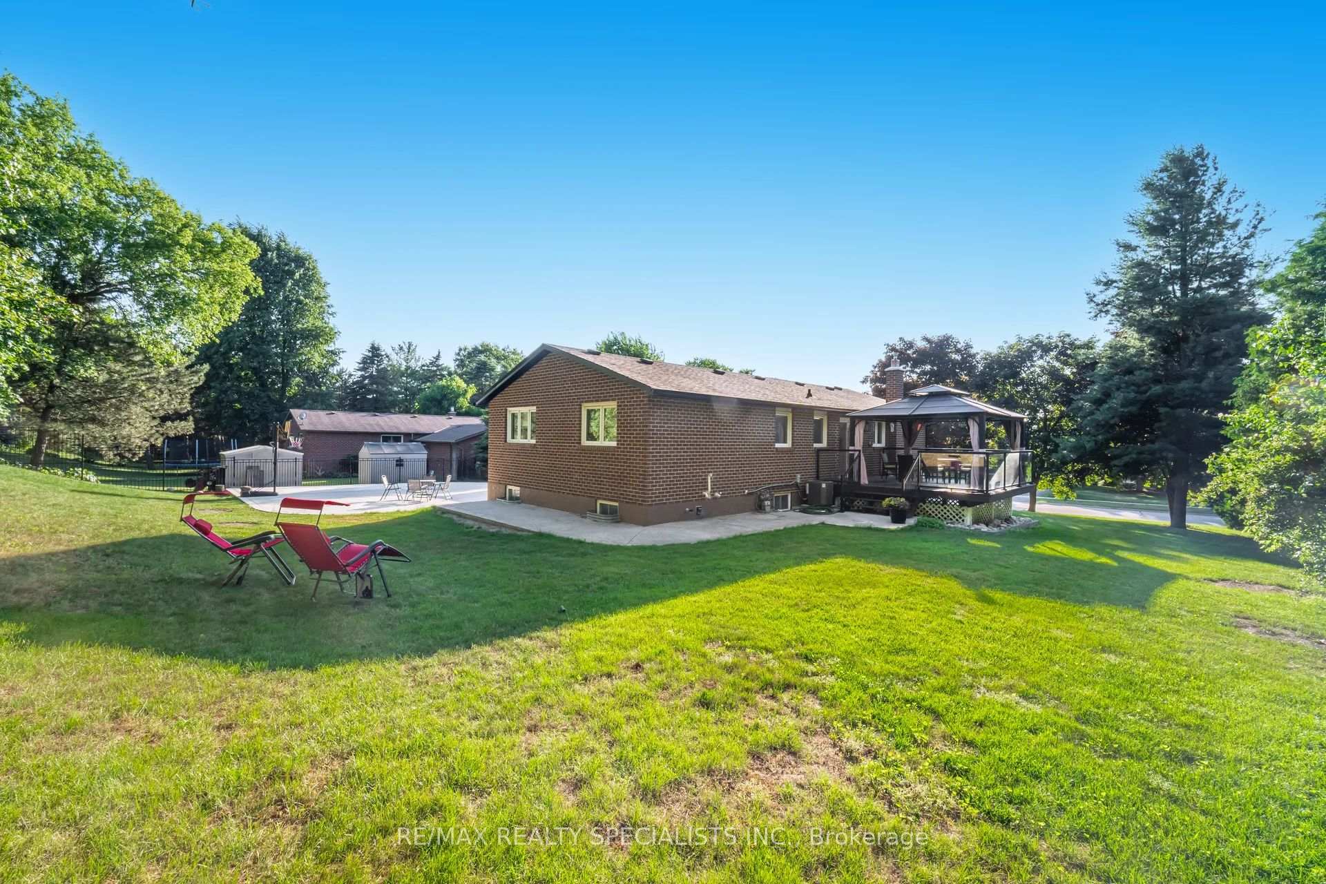 Photo 41 of 15 Valewood Drive, Caledon, Caledon East — HOMEH