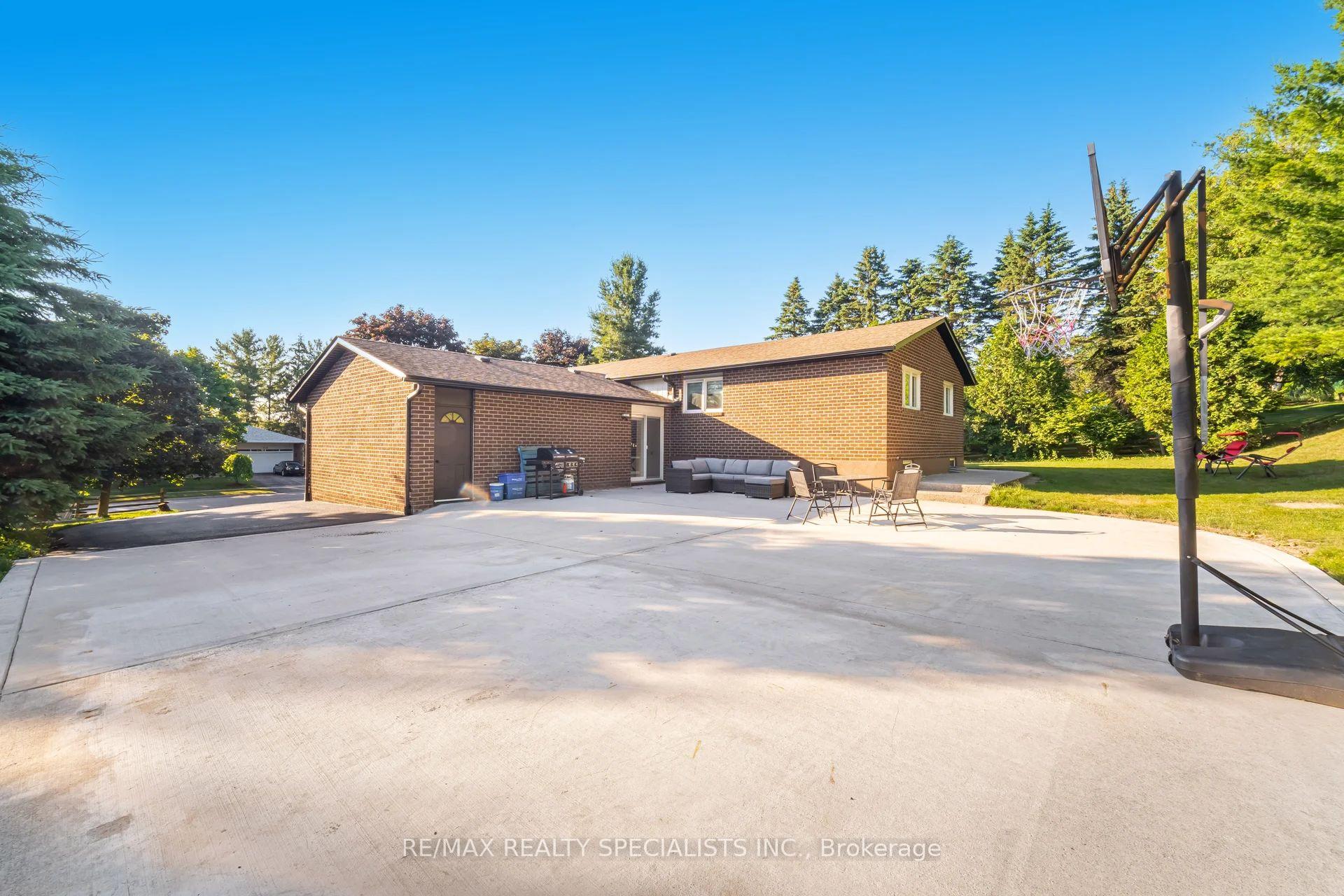 Photo 47 of 15 Valewood Drive, Caledon, Caledon East — HOMEH