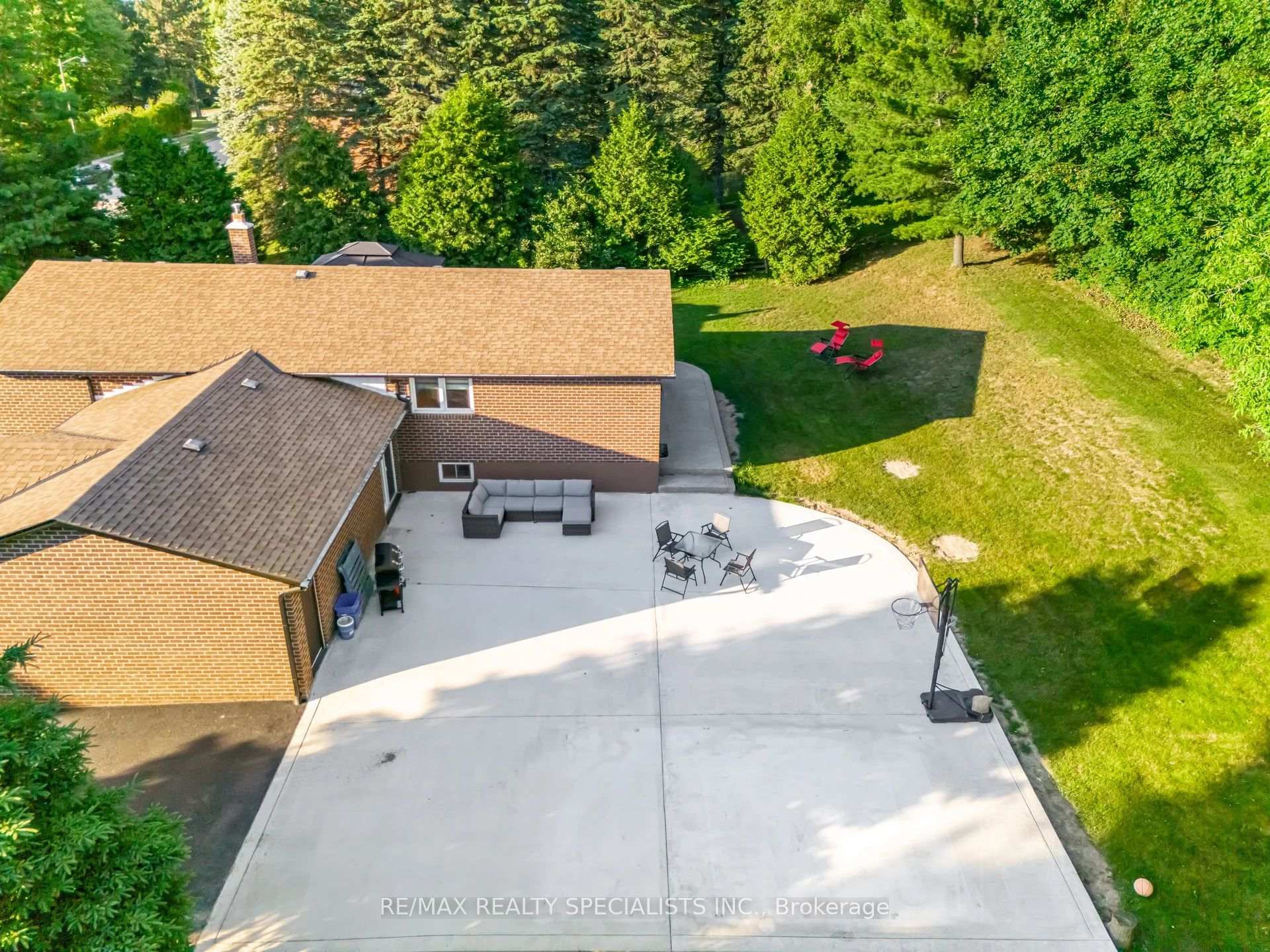 Photo 43 of 15 Valewood Drive, Caledon, Caledon East — HOMEH