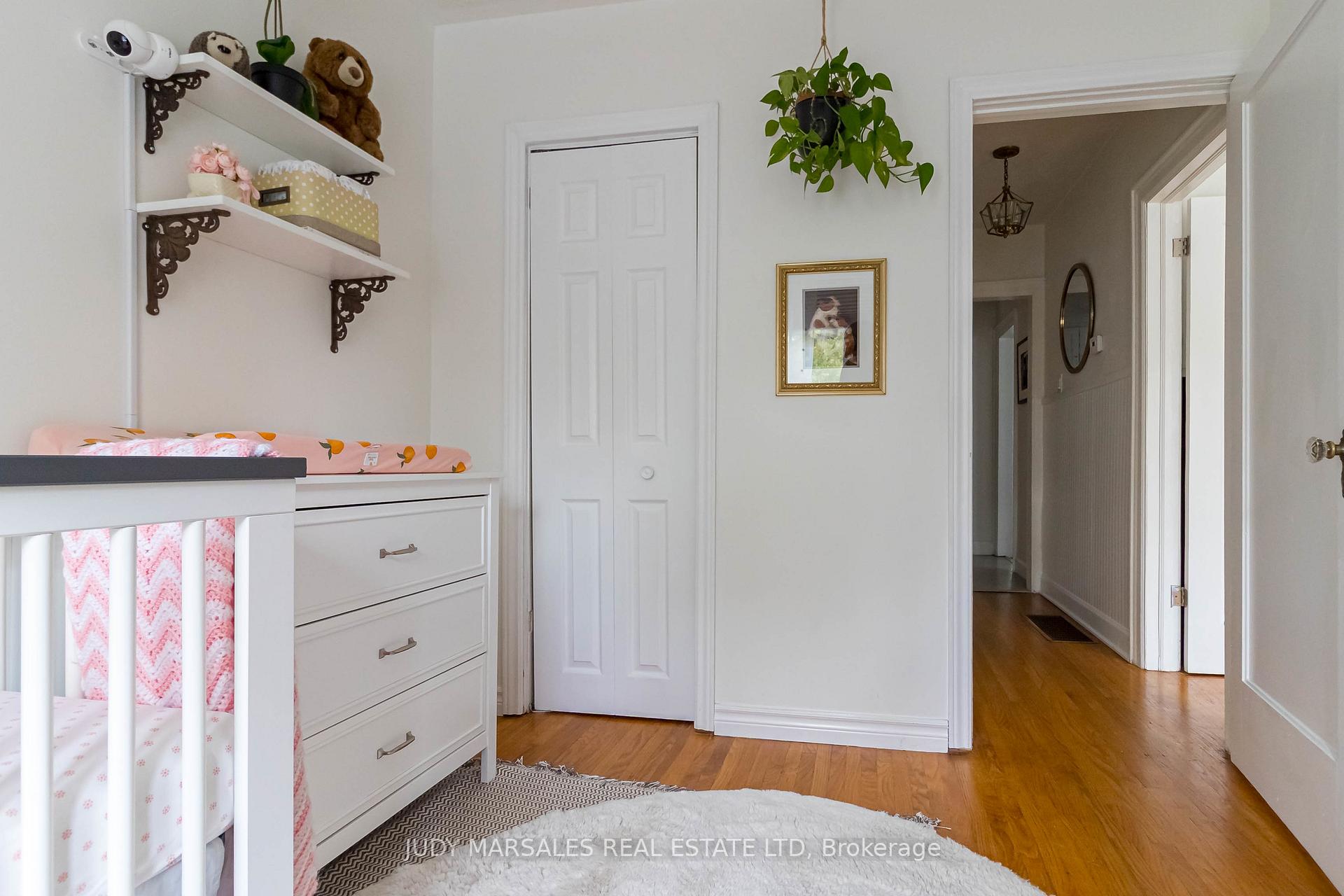 Photo 18 of 343 Charlton Avenue W, Hamilton, Kirkendall — HOMEH