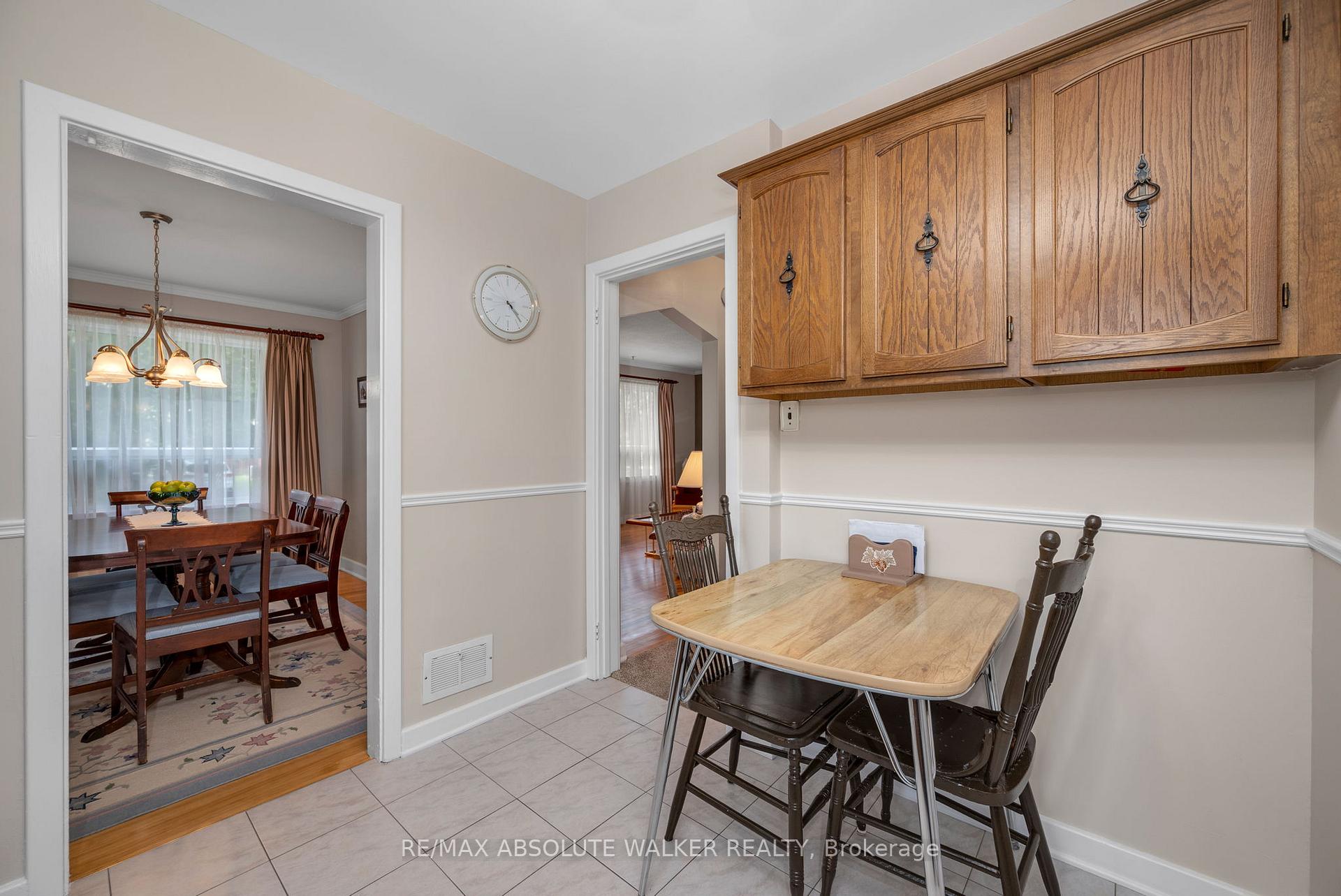 Photo 7 of 1354 Larose Avenue, Ottawa, Carlington — HOMEH