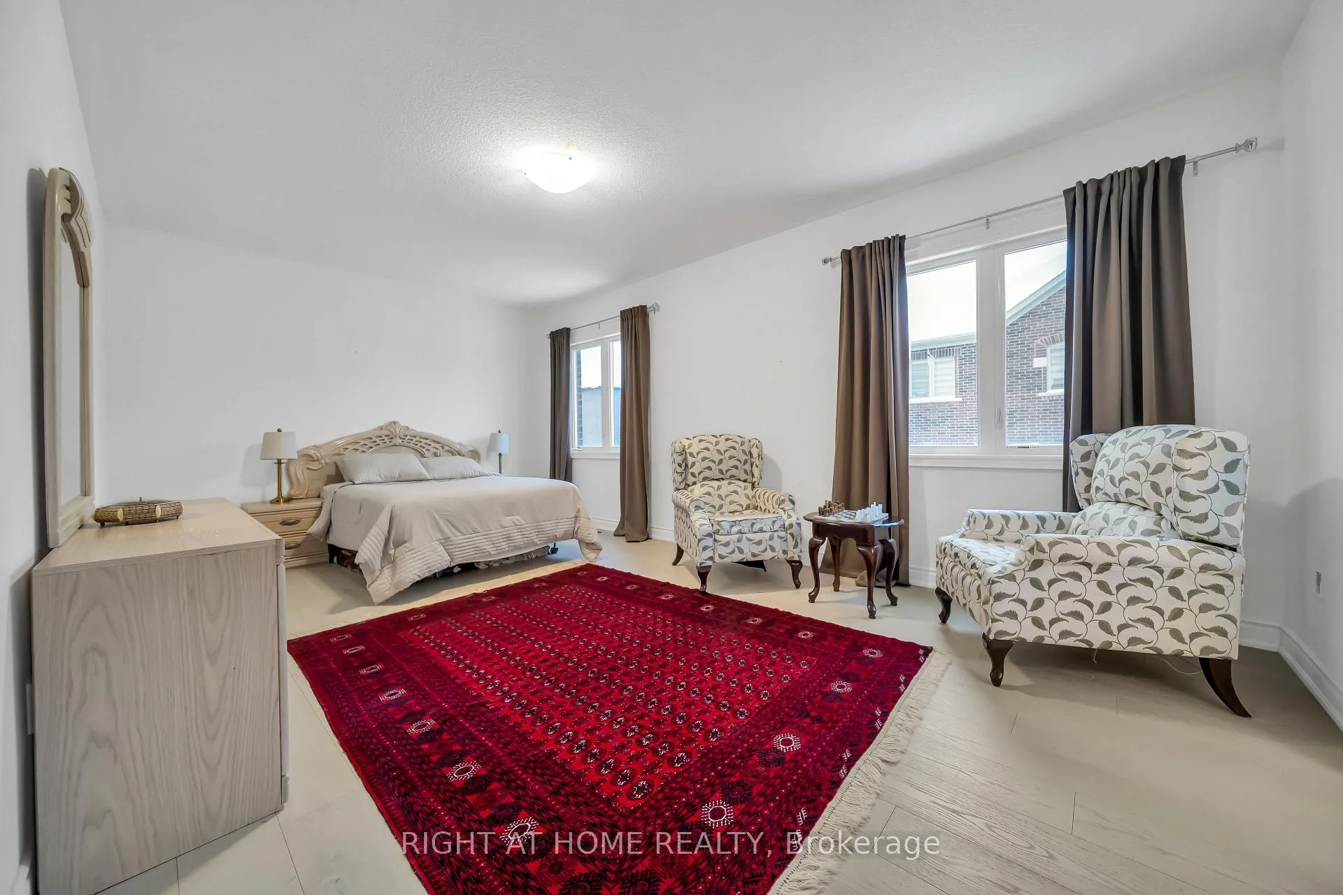 Photo 21 of 171 Great Falls Boulevard, Hamilton, Waterdown — HOMEH