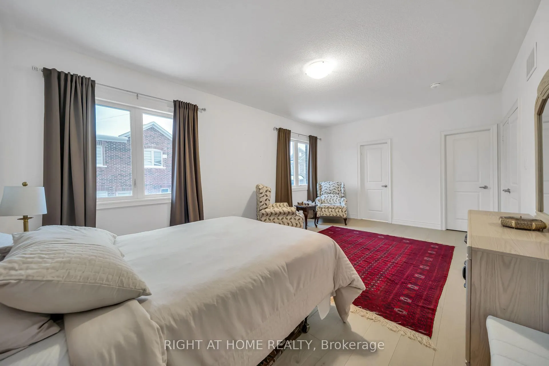 Photo 22 of 171 Great Falls Boulevard, Hamilton, Waterdown — HOMEH