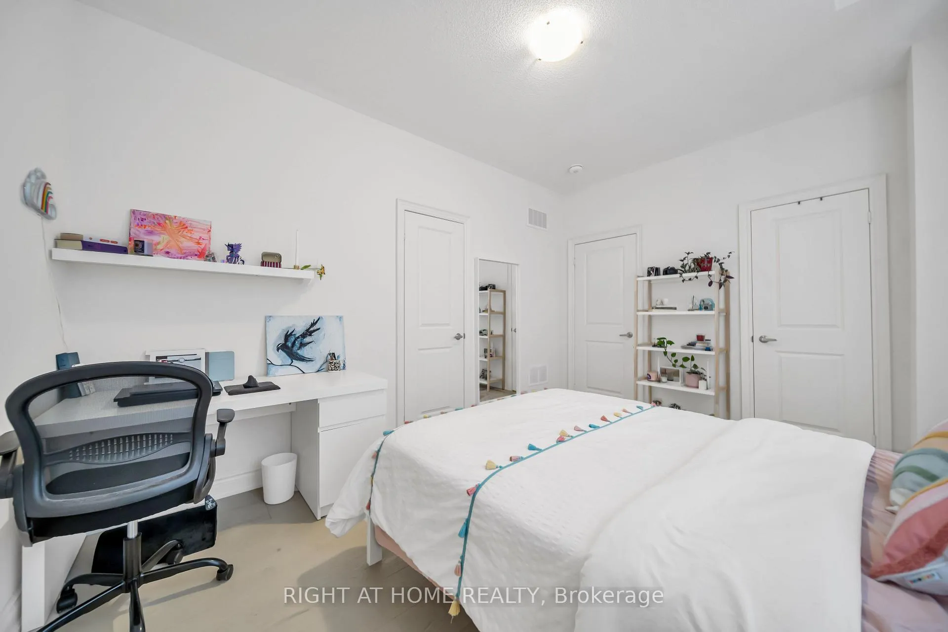 Photo 33 of 171 Great Falls Boulevard, Hamilton, Waterdown — HOMEH