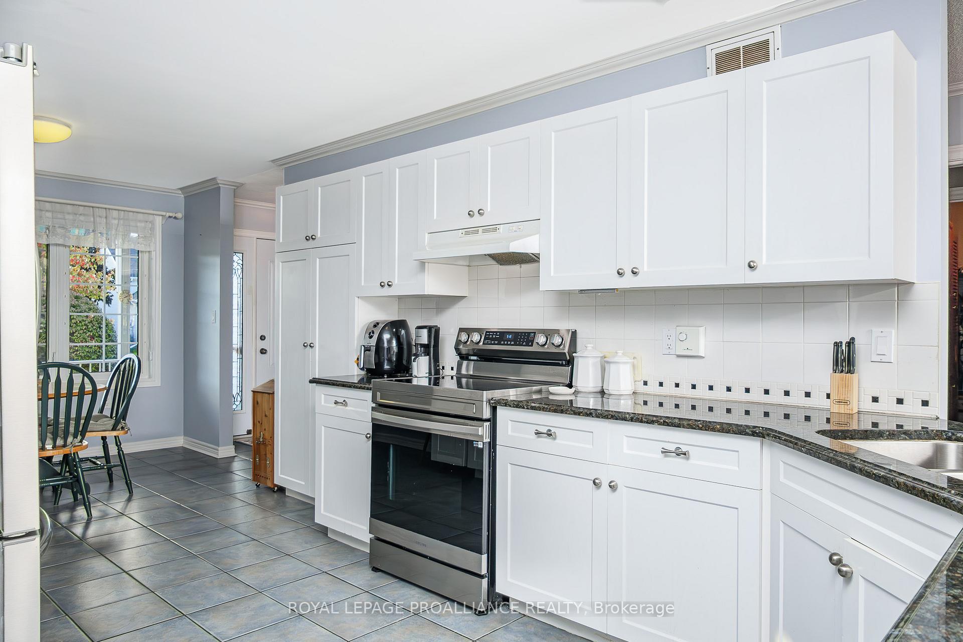 Photo 17 of 7 Nesbitt Drive, Brighton — HOMEH