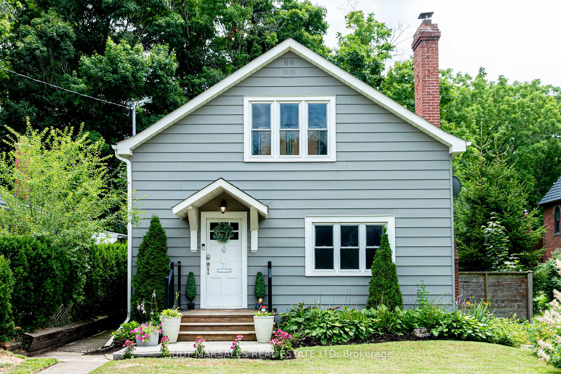 Photo 1 of 71 Creighton Road, Hamilton, Dundas — HOMEH